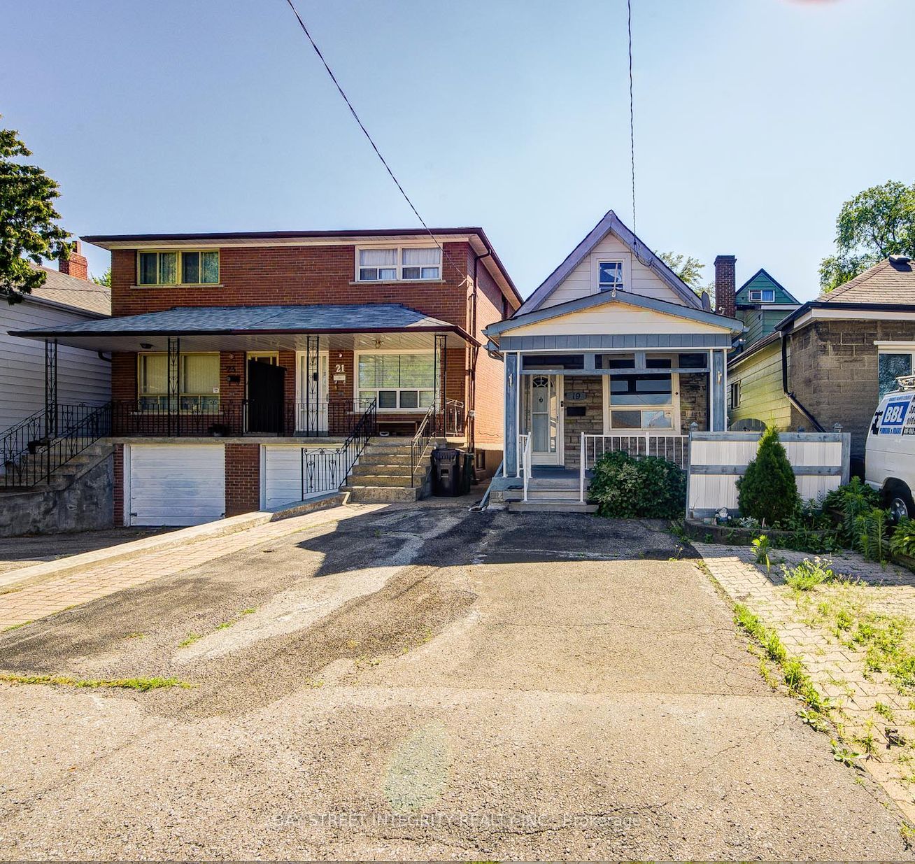19 Robinson Avenue, Toronto, ON M1L 3S8 photo 3