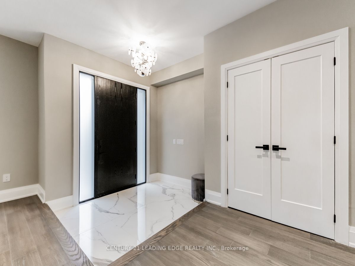 19 Donalda Crescent UPPER, Toronto, ON M1S 1N5 photo 4