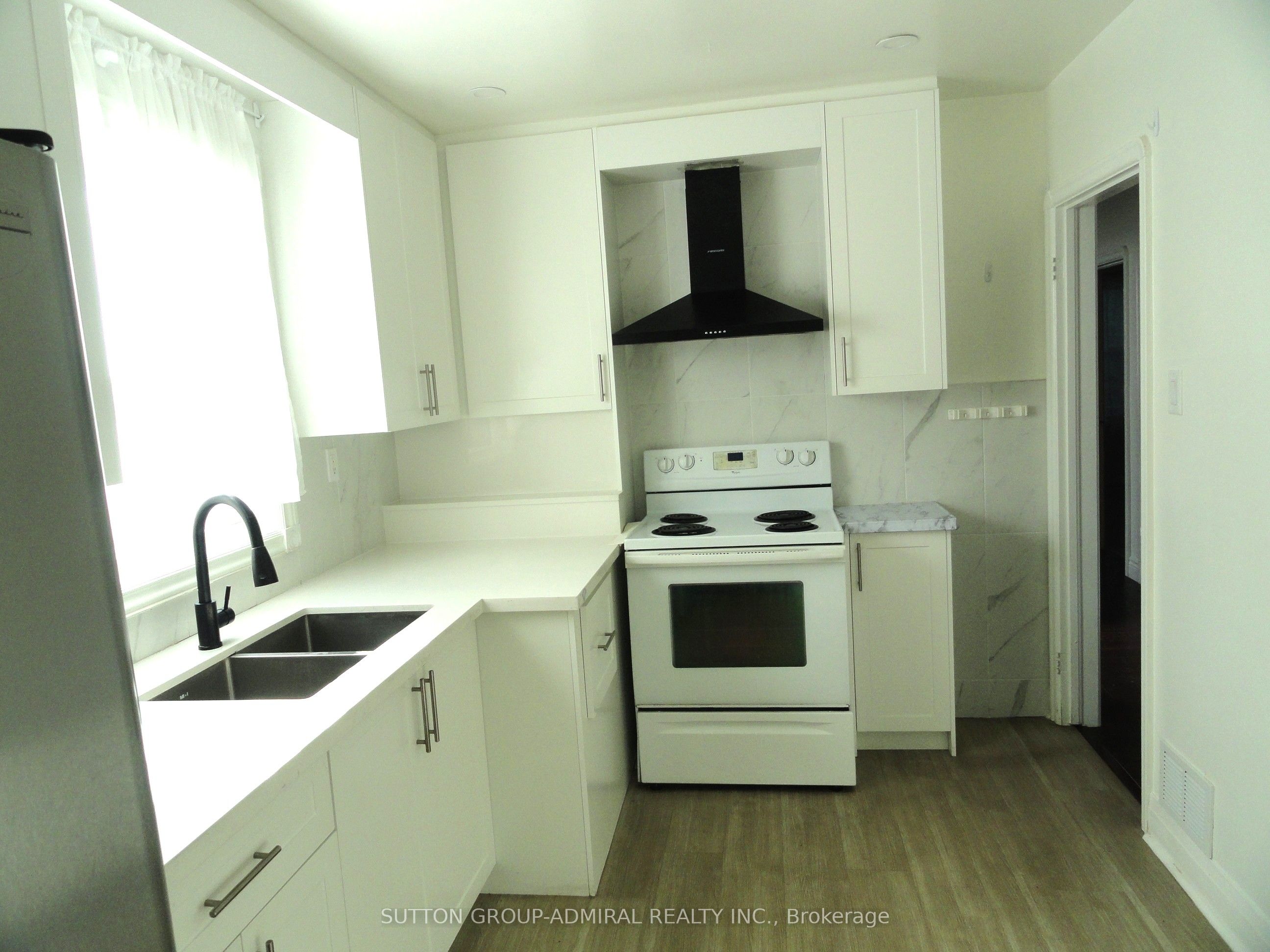 30 Merrian Road, Toronto, ON M1K 3M7 photo 5
