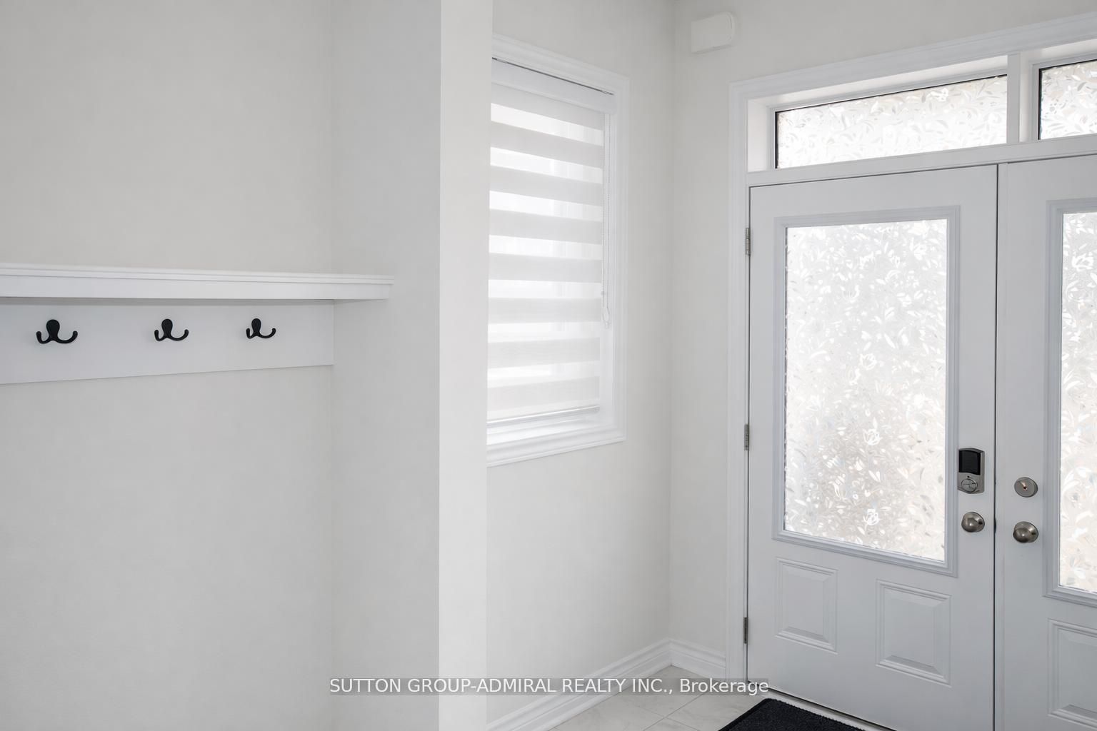 65 Barkerville Drive, Whitby, ON L1P 0L8 photo 3