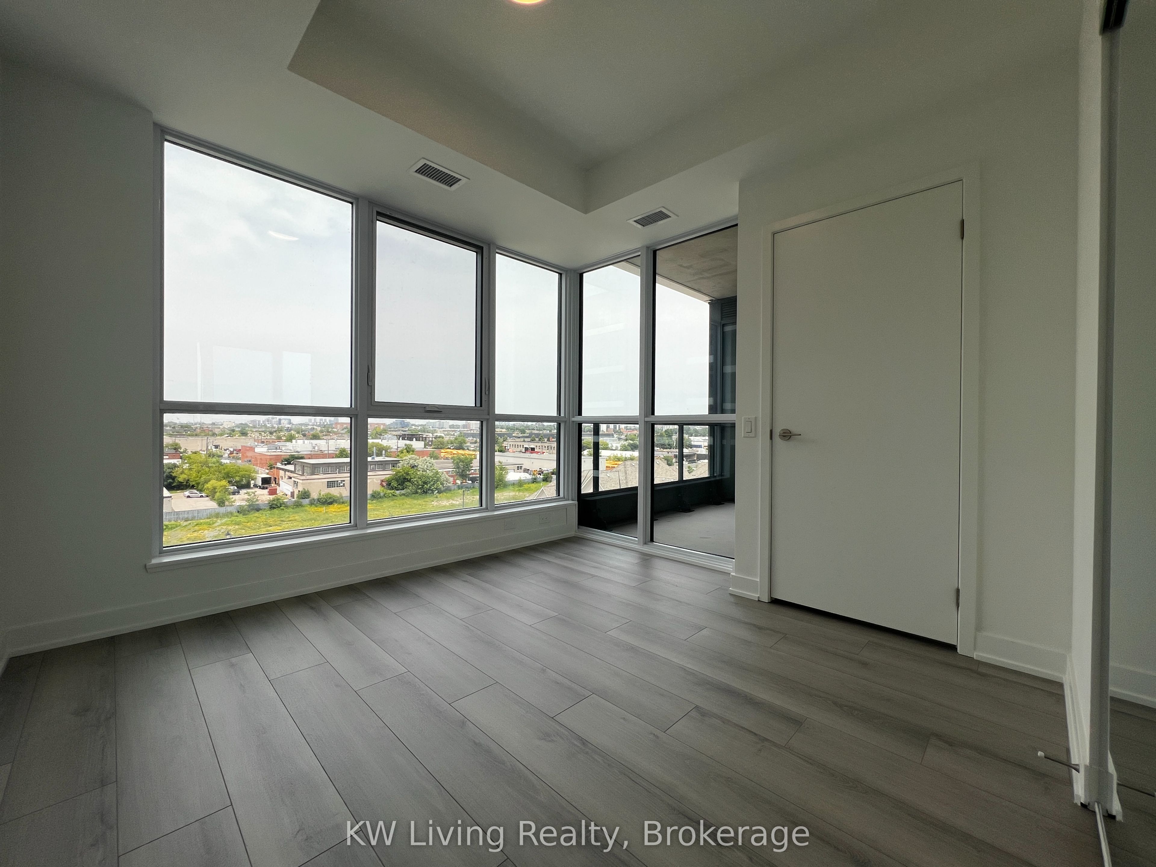 20 Deans Drive 602, Toronto, ON M1L 0J7 photo 4