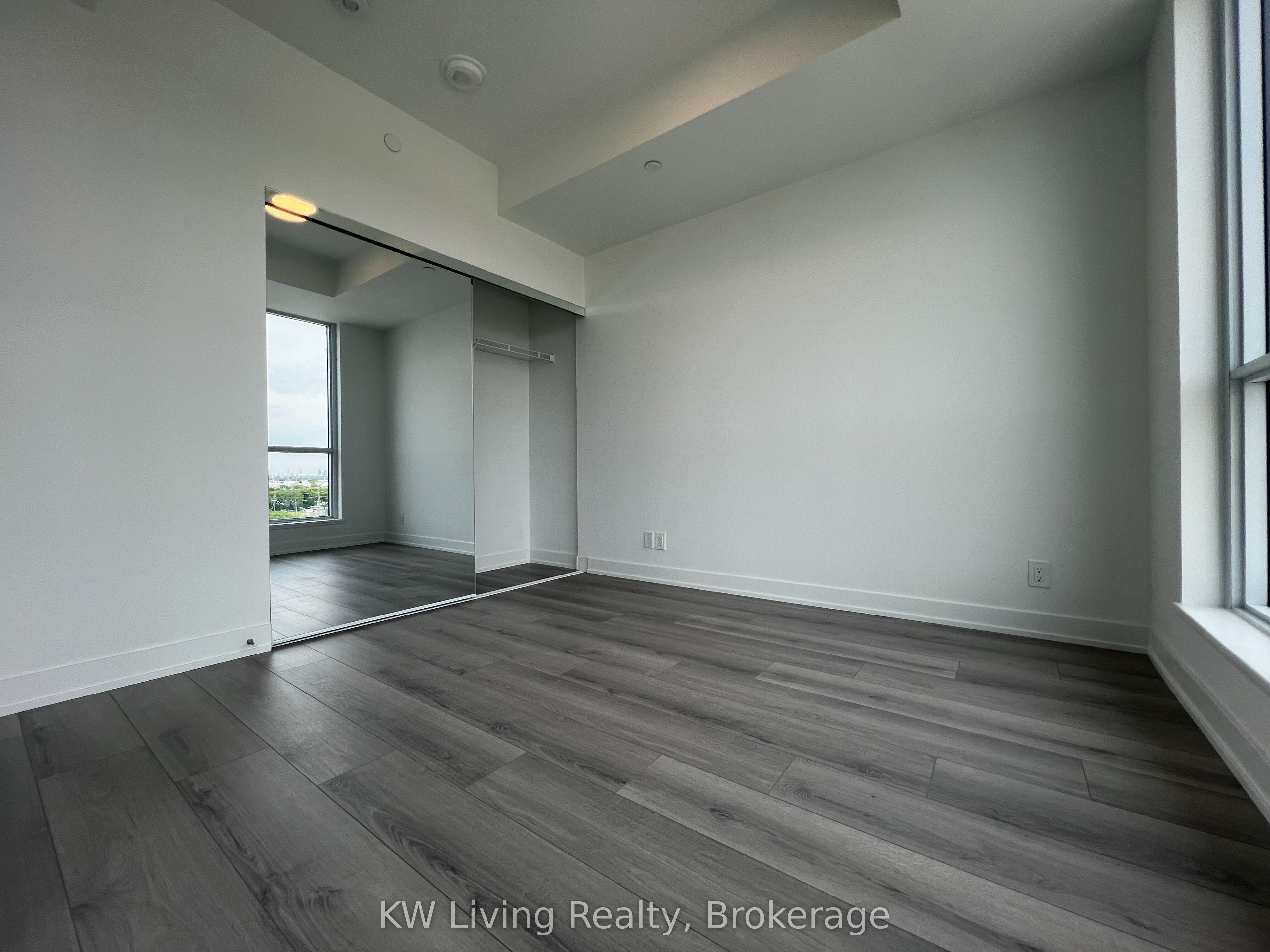20 Deans Drive 602, Toronto, ON M1L 0J7 photo 5