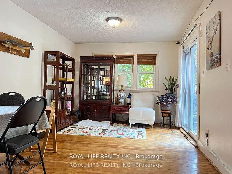 33 Agincourt Drive, Toronto, ON M1S 1M5 photo 3