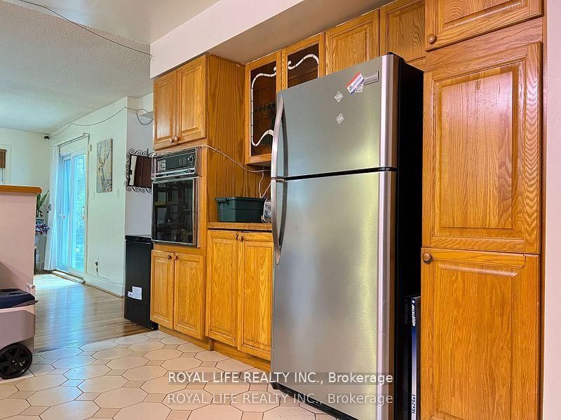 33 Agincourt Drive, Toronto, ON M1S 1M5 photo 4