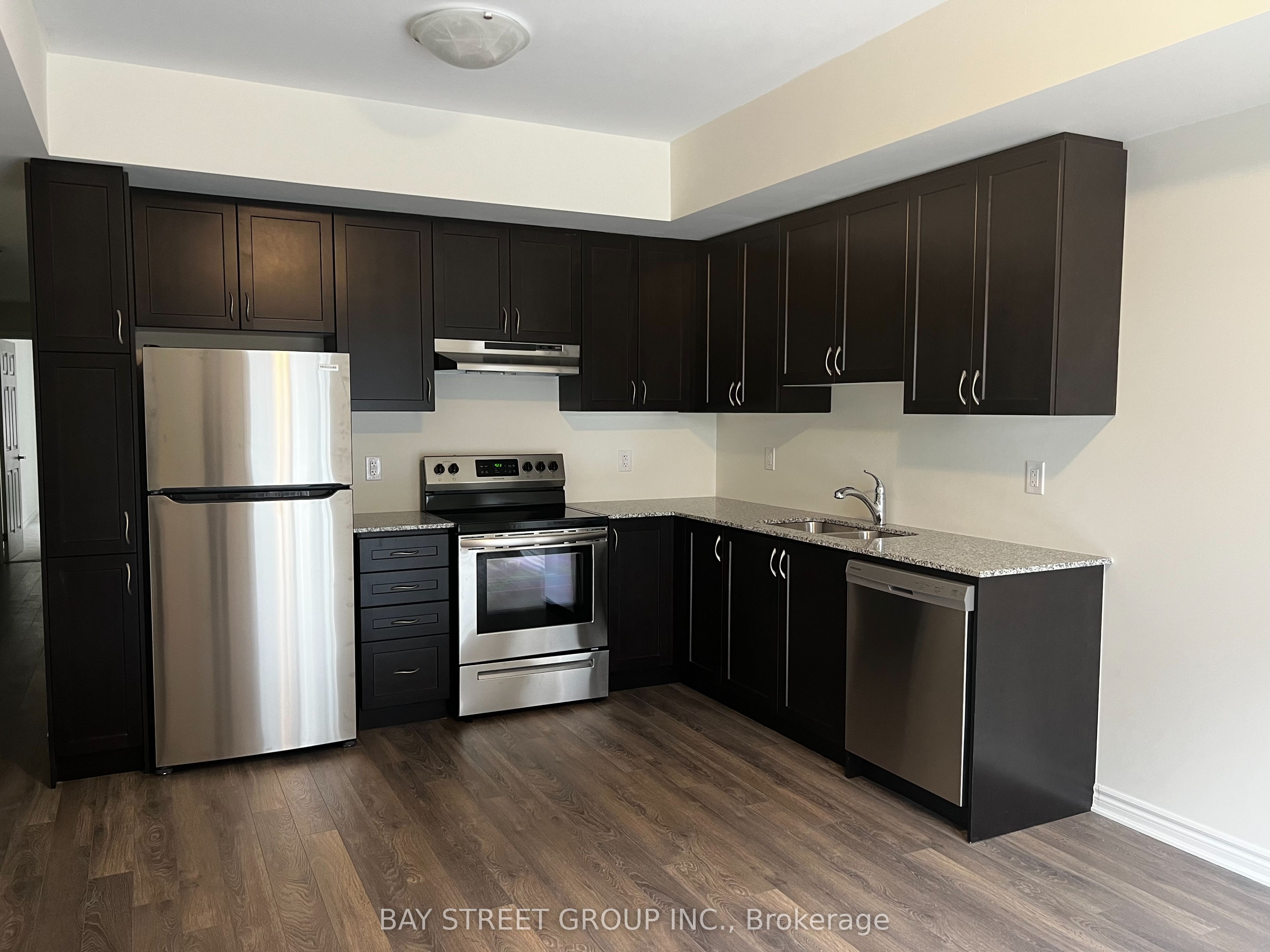 2789 Eglinton Avenue E 414, Toronto, ON M1J 0B3 photo 2