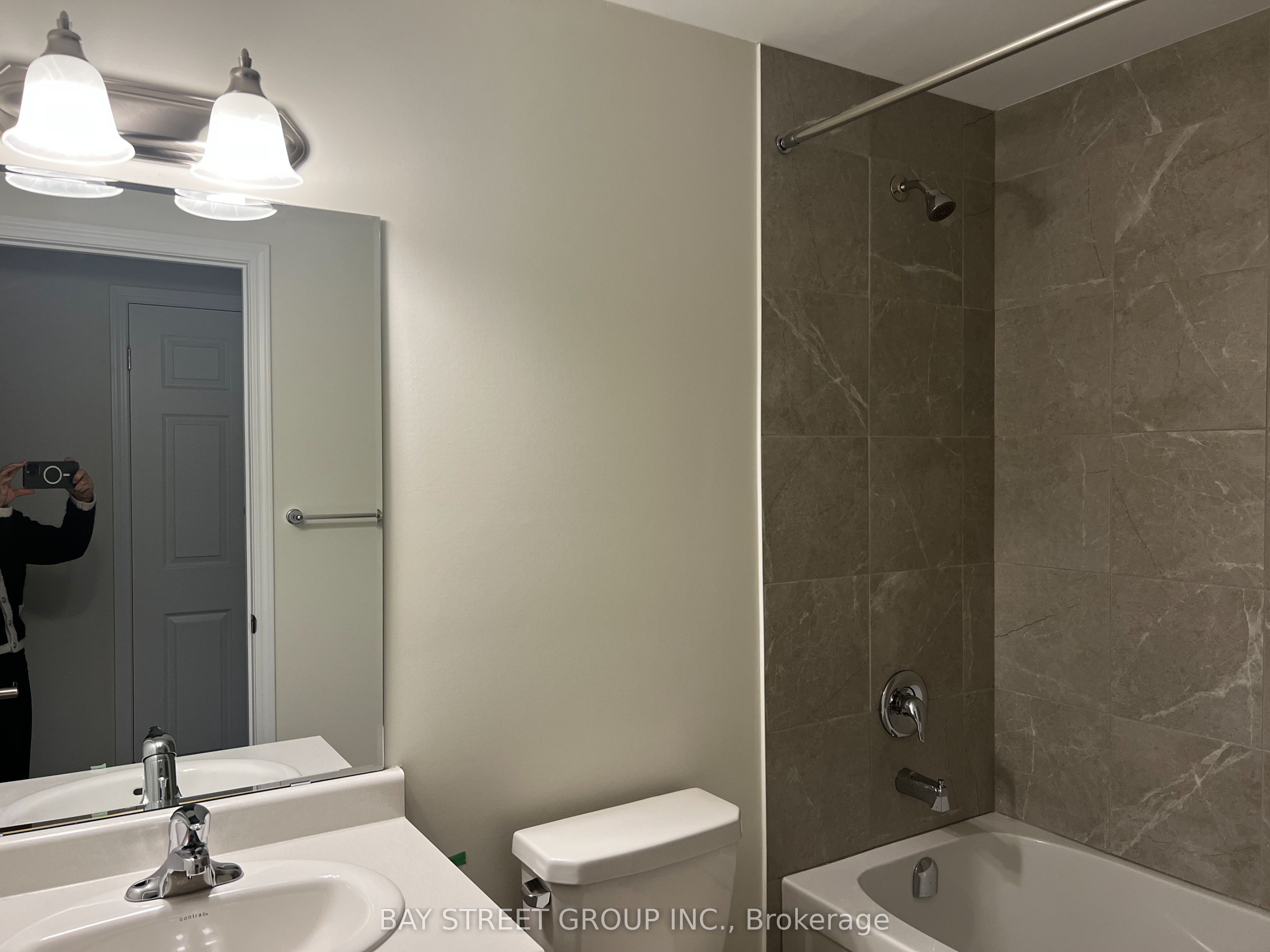 2789 Eglinton Avenue E 414, Toronto, ON M1J 0B3 photo 3
