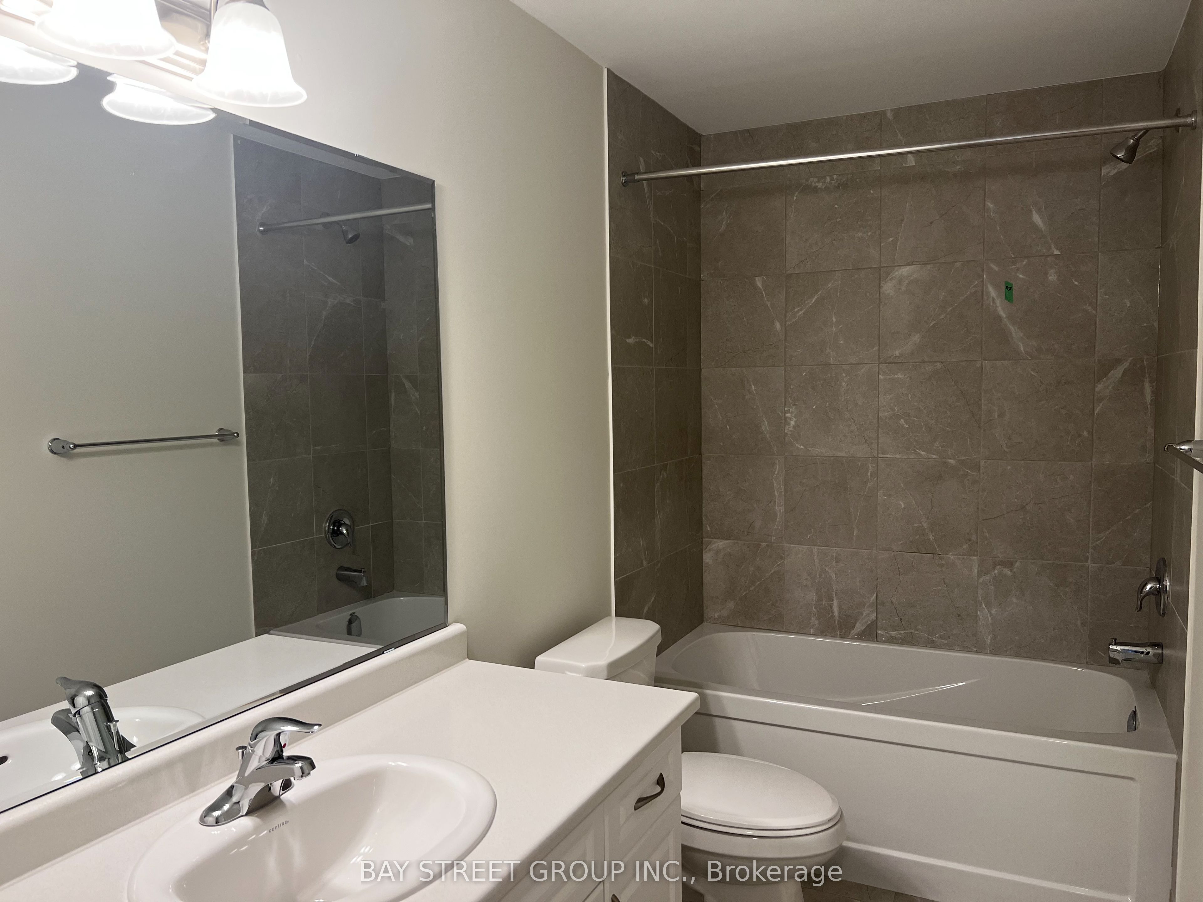 2789 Eglinton Avenue E 414, Toronto, ON M1J 0B3 photo 4