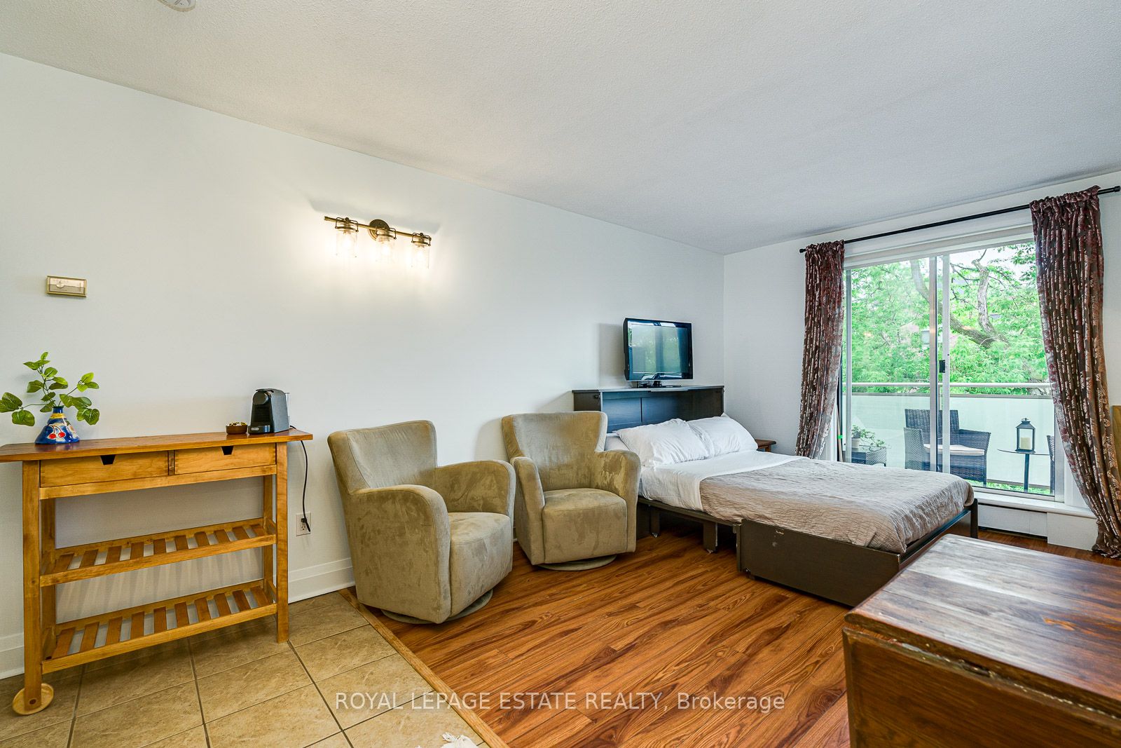 123 Woodbine Avenue 309, Toronto, ON M4L 3V8 photo 4