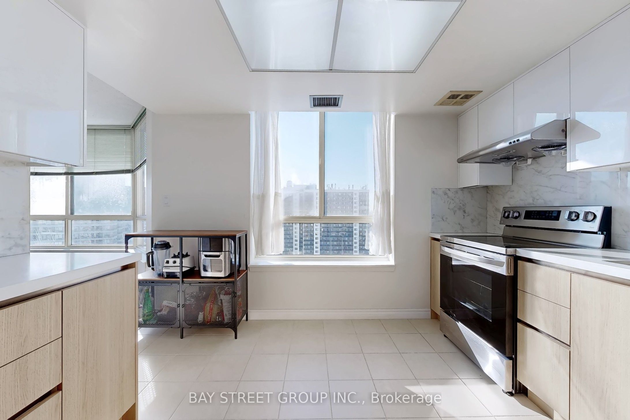 275 Bamburgh Circle 1708, Toronto, ON M1W 3X4