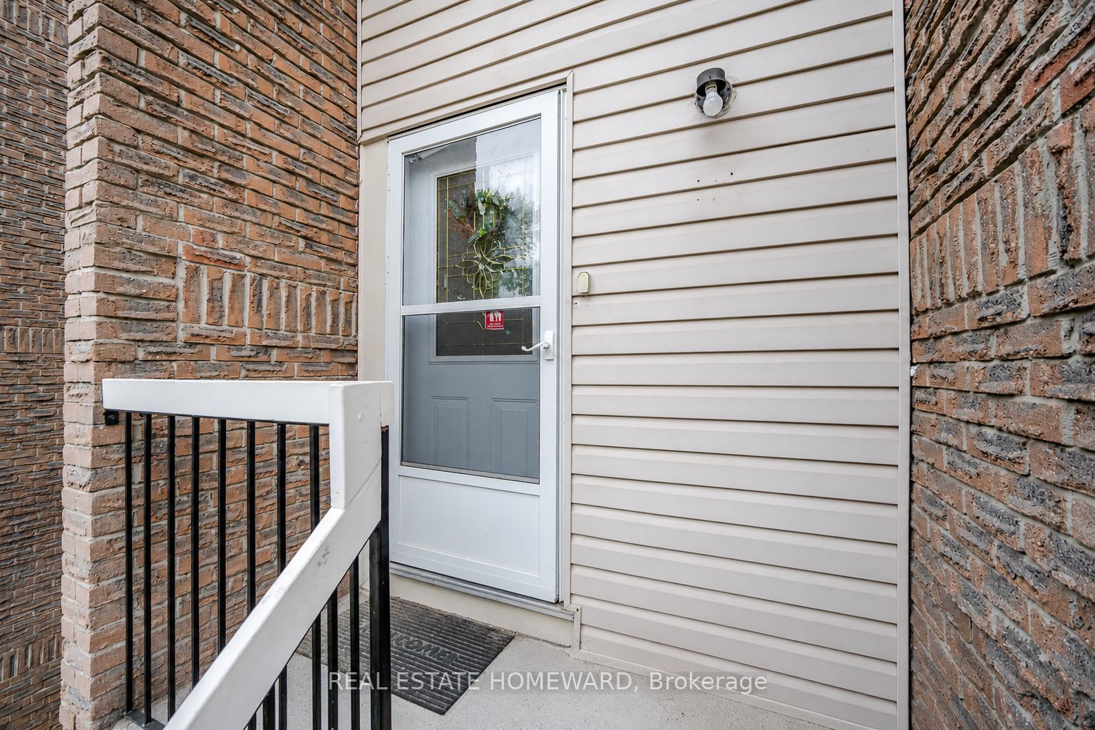 1360 Glenanna Road 17A, Pickering, ON L1V 2T5 photo 2