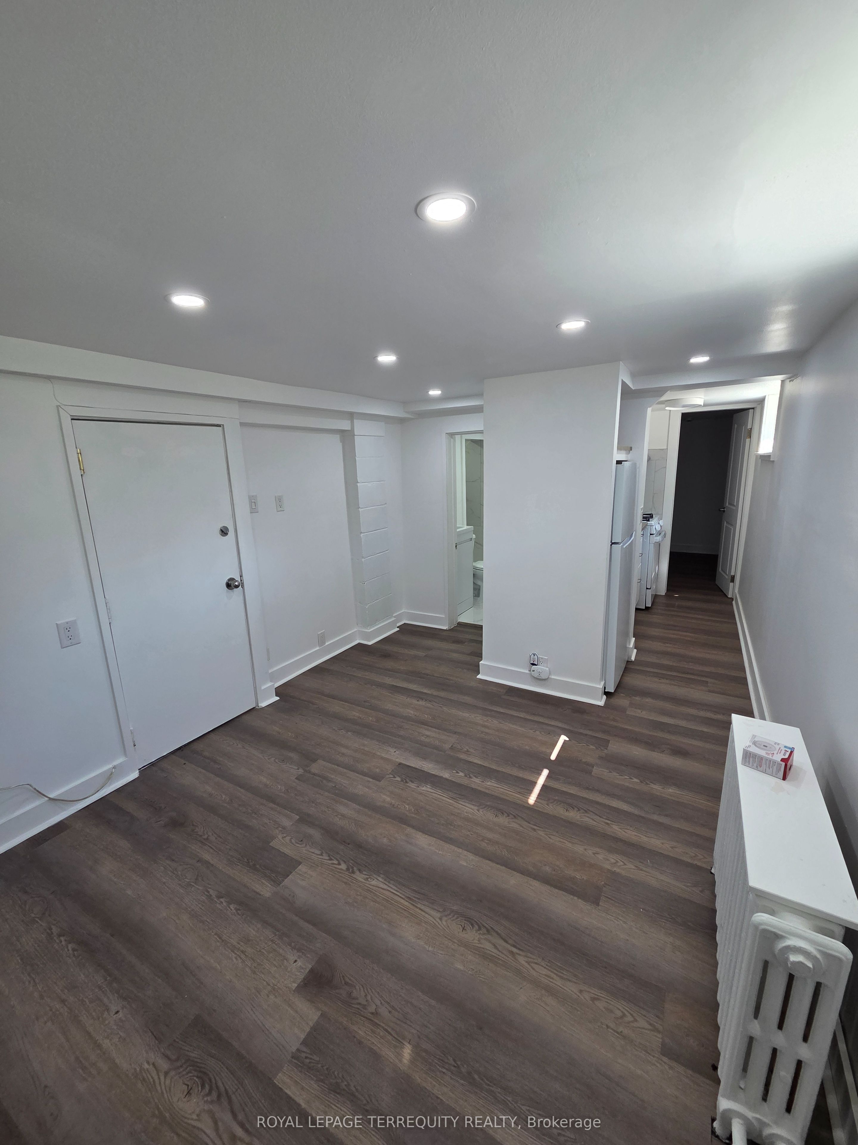 214 Clonmore Drive, Toronto, ON M1N 1Y1 photo 4