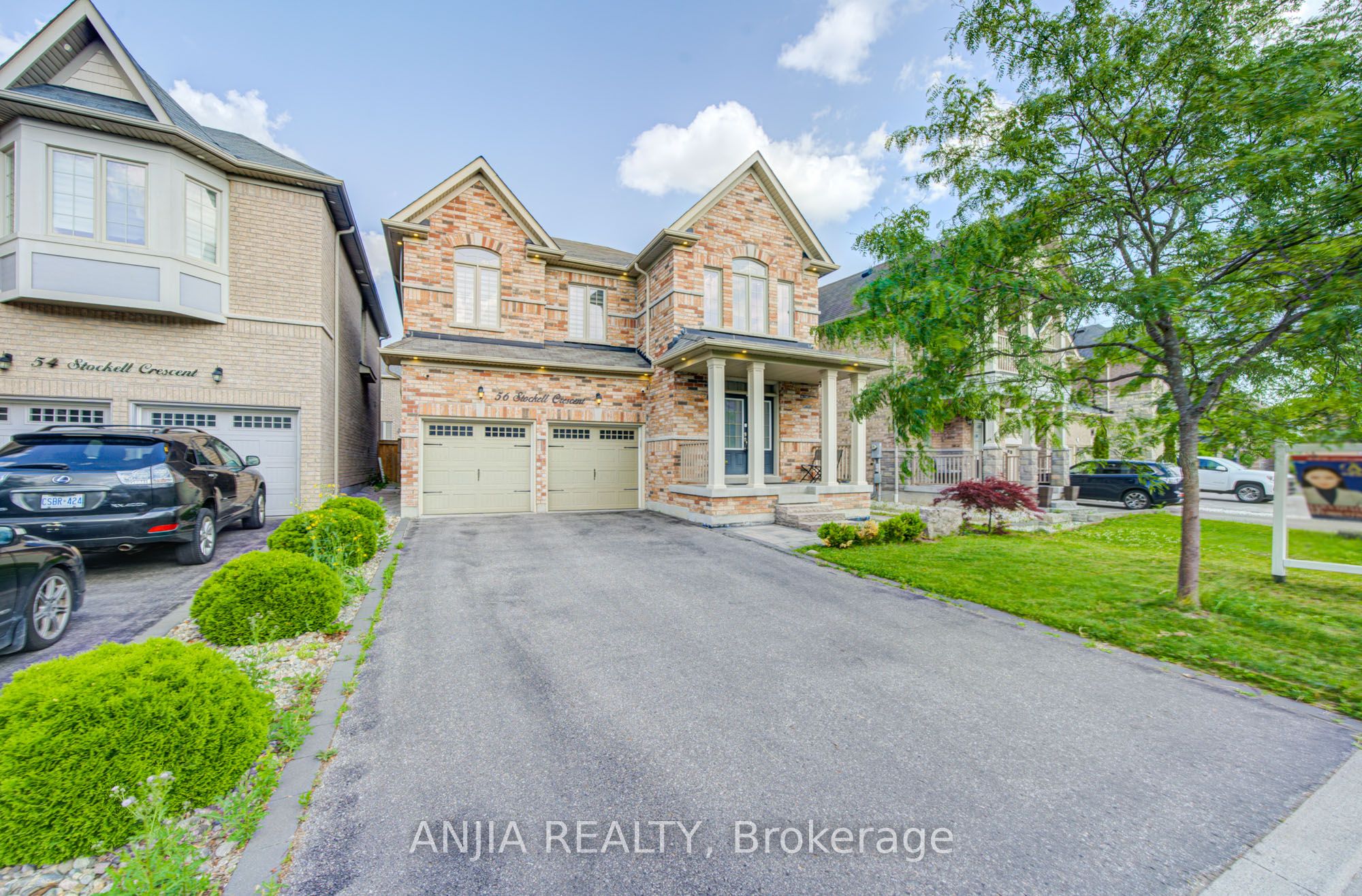 56 Stockell Crescent, Ajax, ON L1T 0M4 photo 2