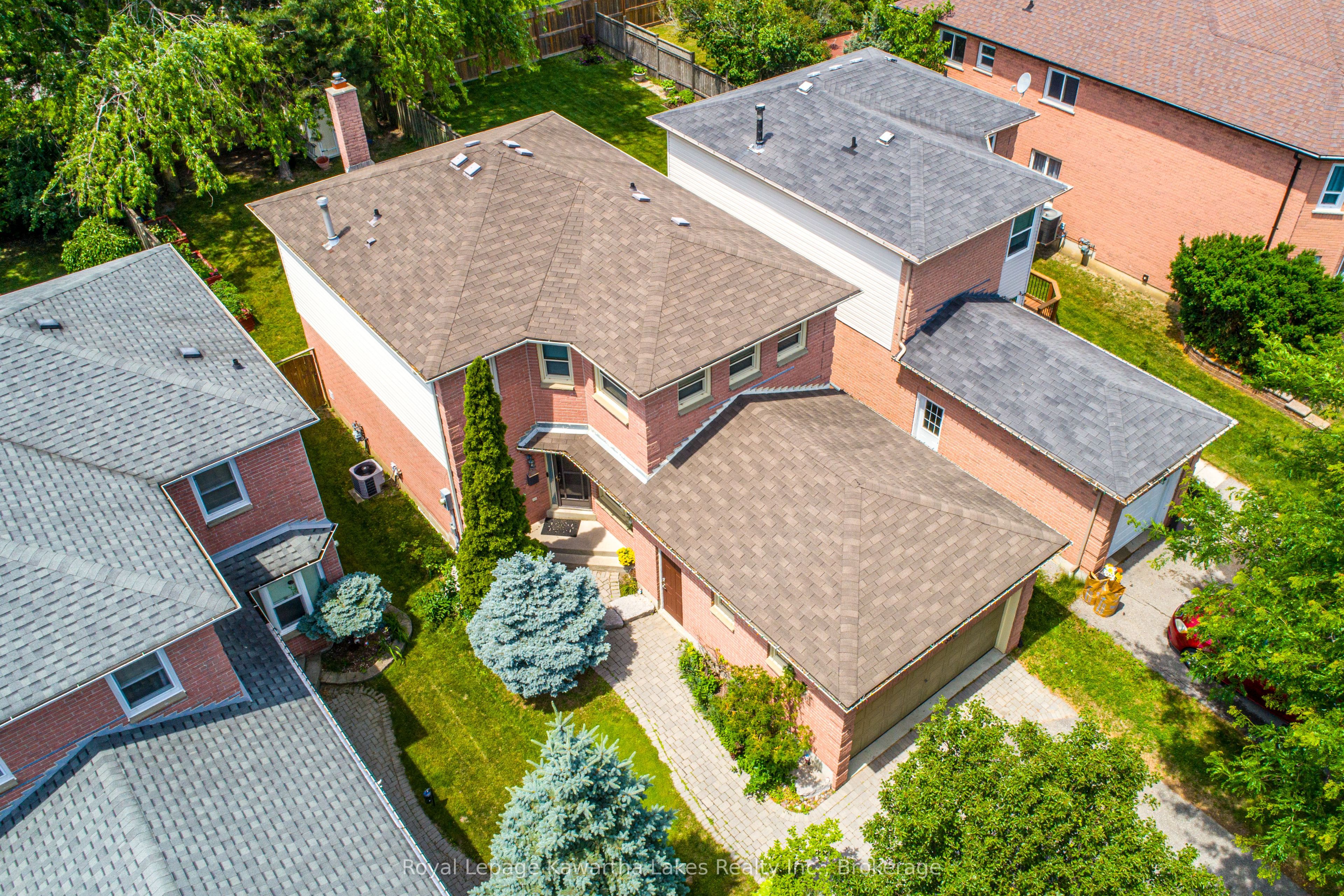 38 Lipton Crescent, Whitby, ON L1R 1W7 photo 5