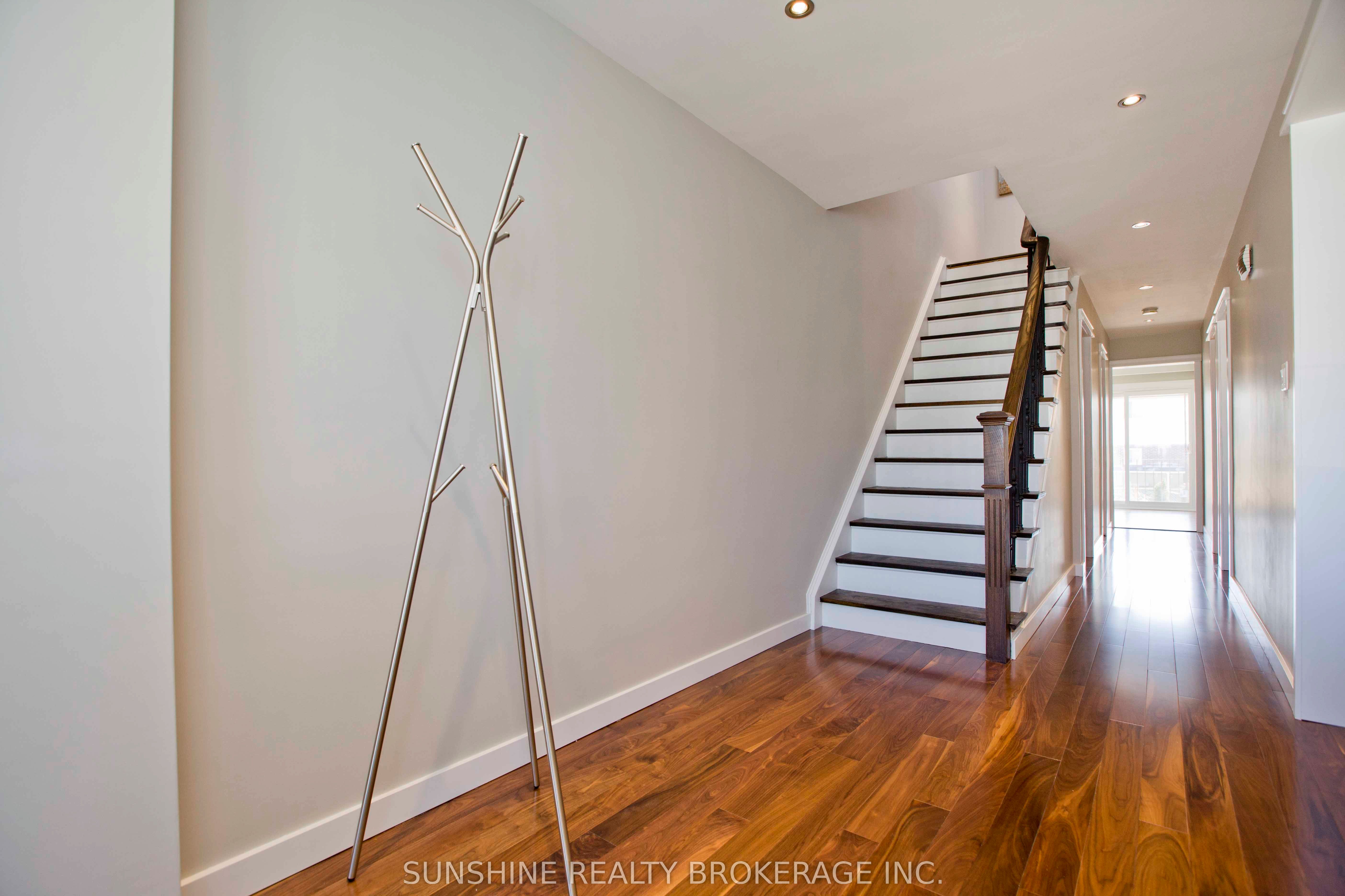 121 Sammon Avenue, Toronto, ON M4J 1Y9 photo 4