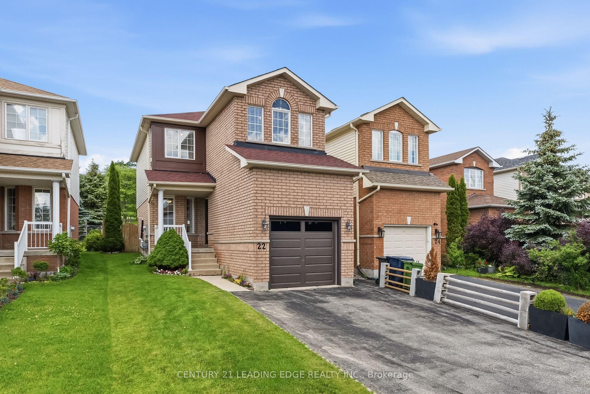 22 Andona Crescent, Toronto, ON M1C 5J6 photo 2