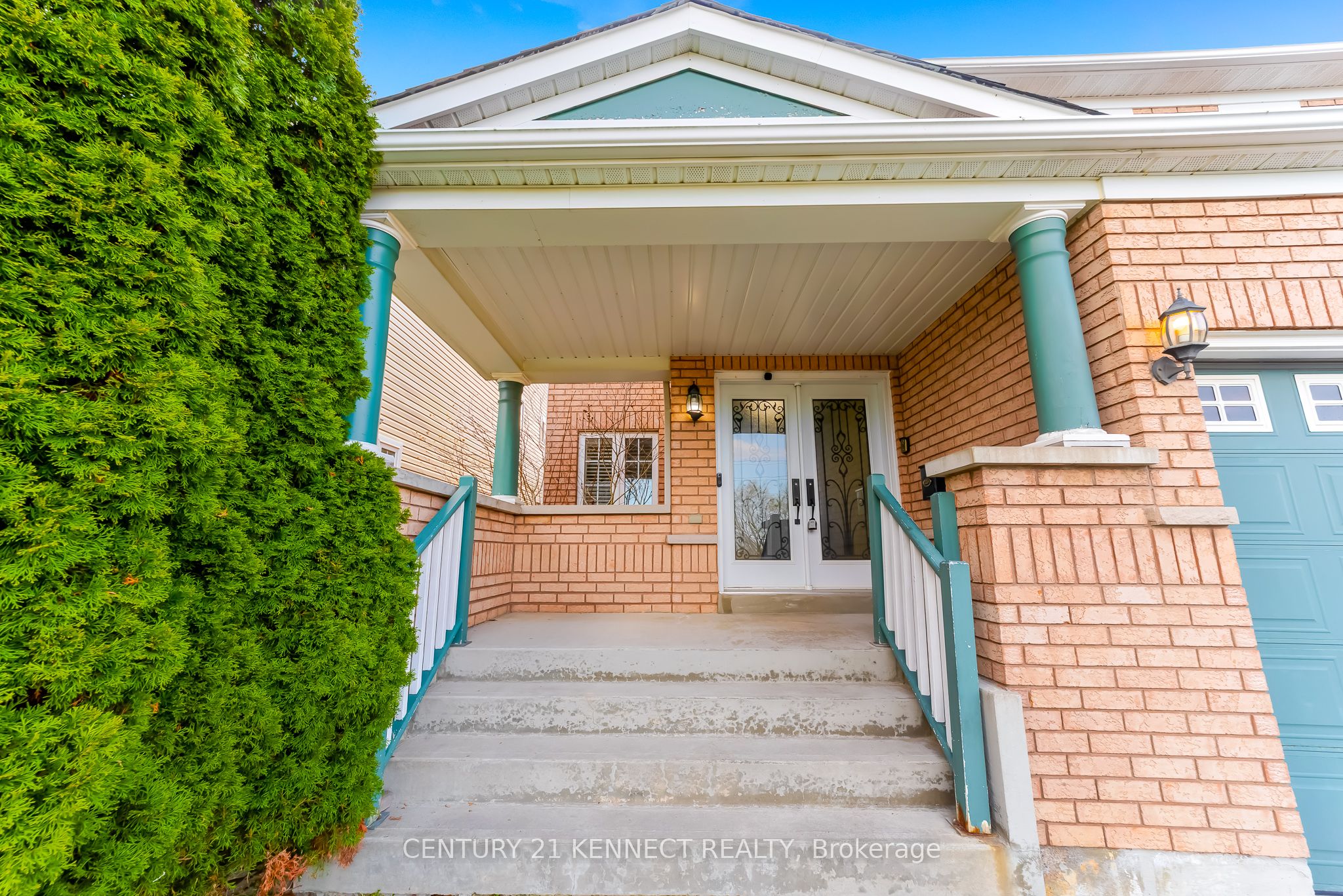 1566 Aldergrove Drive, Oshawa, ON L1K 2Y2 photo 4