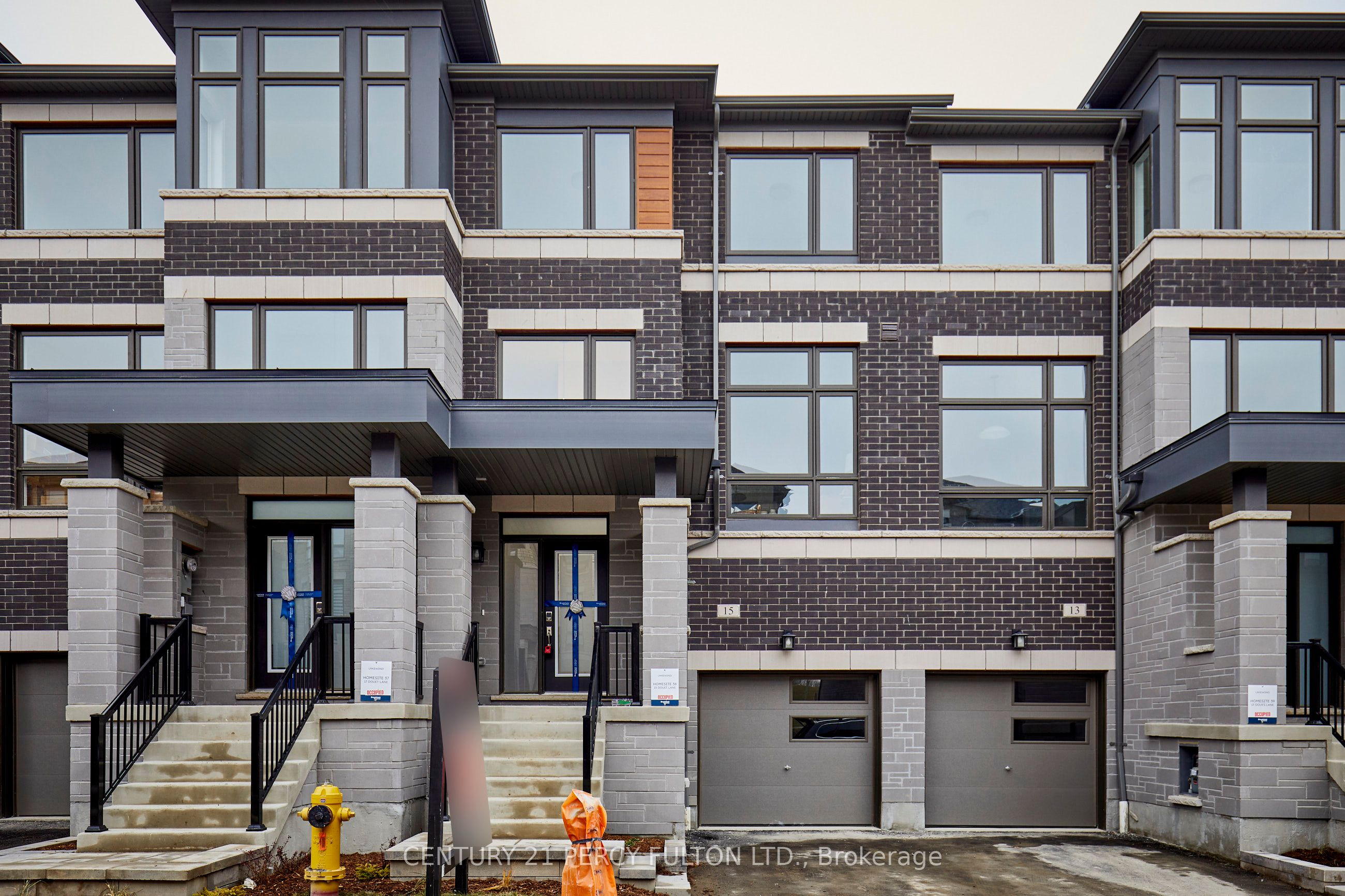 15 Douet Lane, Ajax, ON L1Z 0V4
