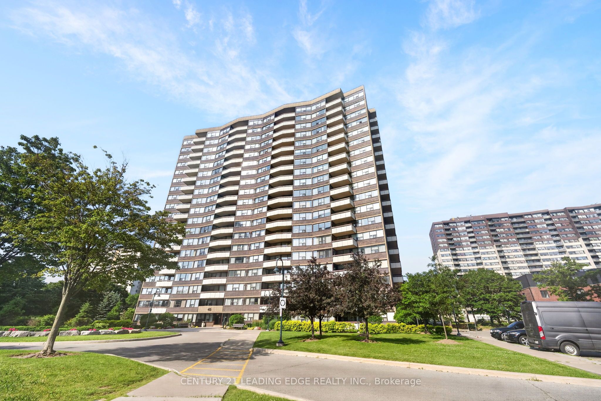 45 Huntingdale Boulevard 1406, Toronto, ON M1W 2N8 photo 3