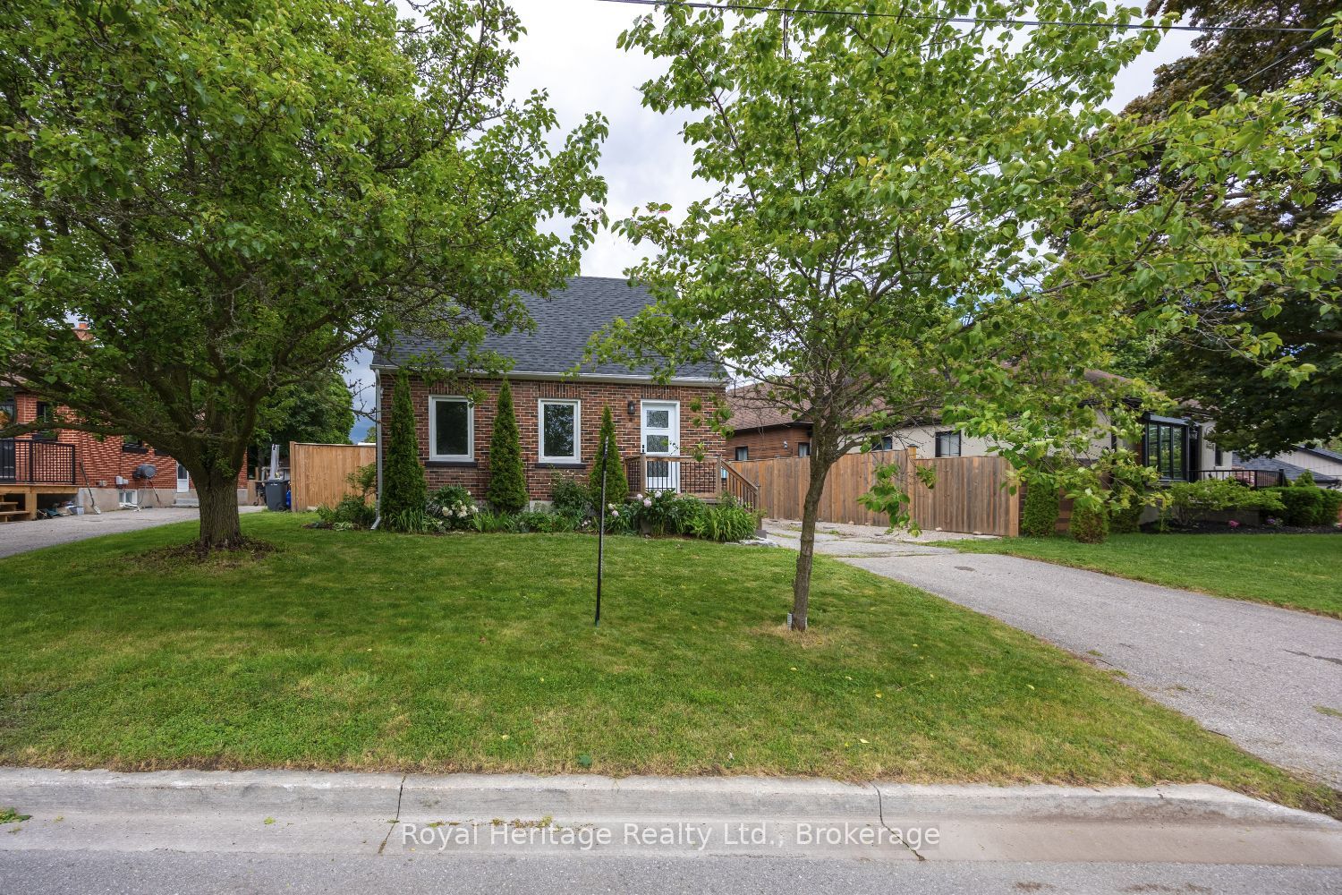 4 Jane Street, Clarington, ON L1C 1G1 photo 3
