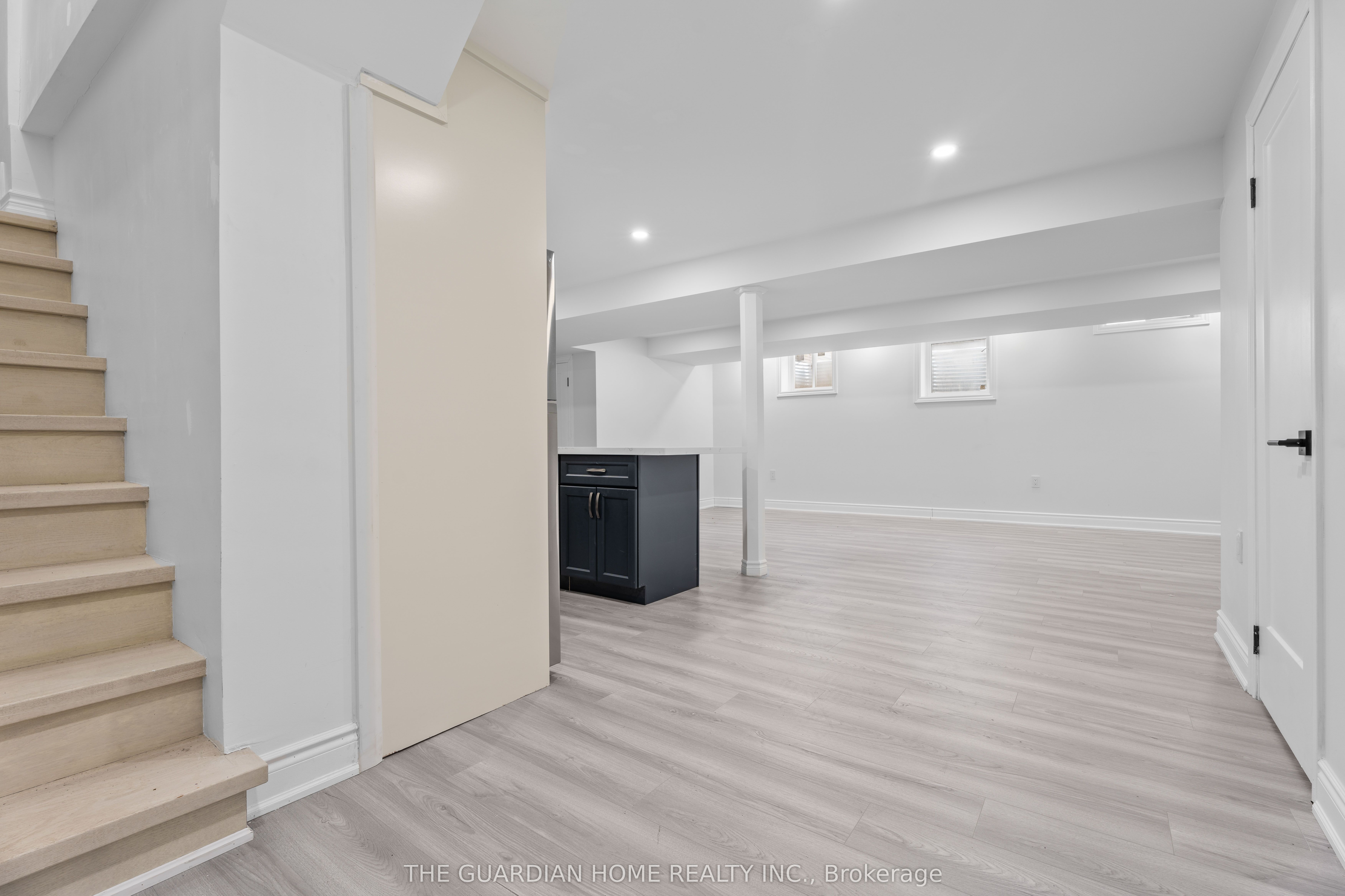 44 Williamson Drive W, Ajax, ON L1T 4M9 photo 4