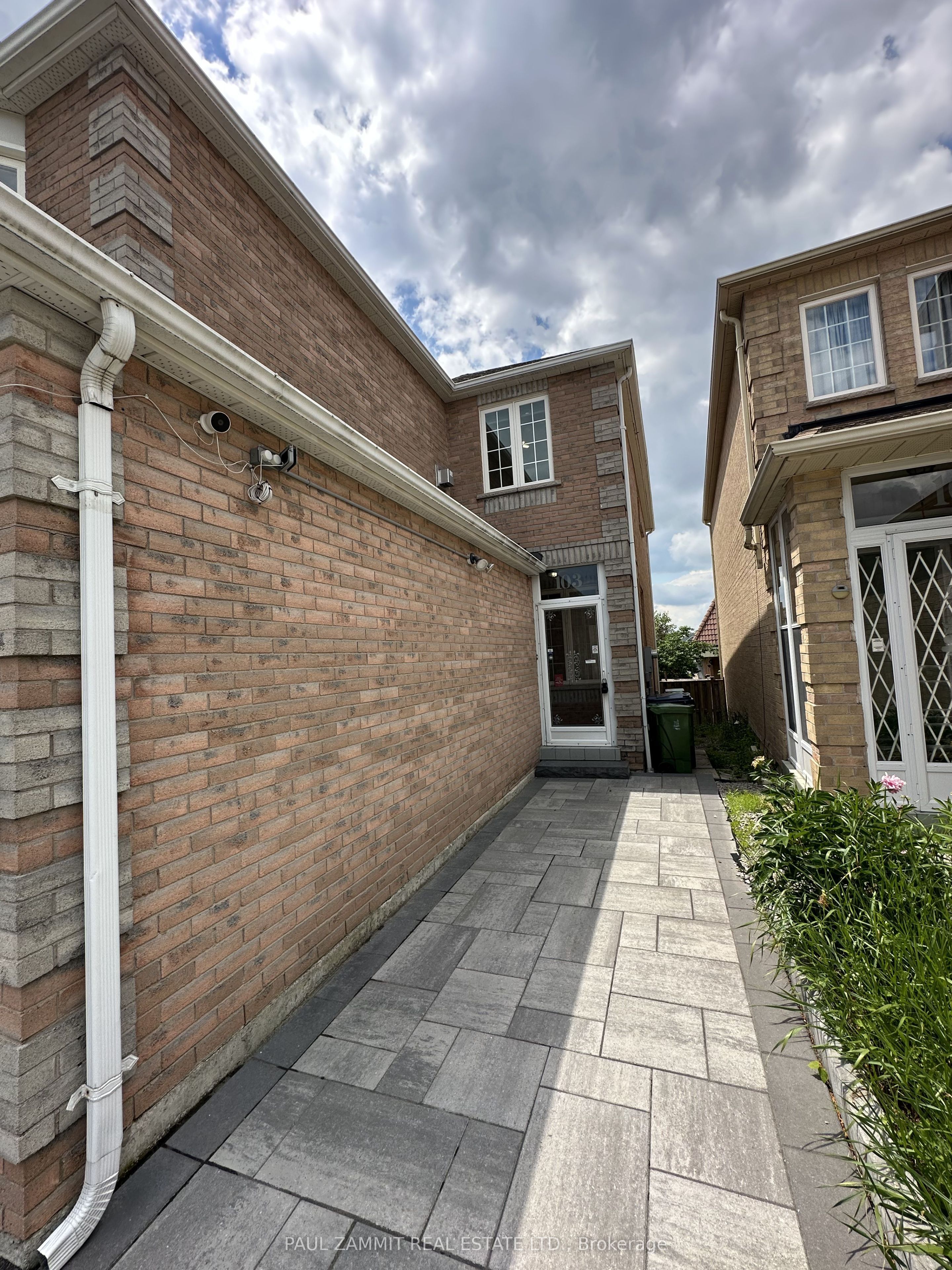 103 Scoville Square, Toronto, ON M1V 5M1 photo 2