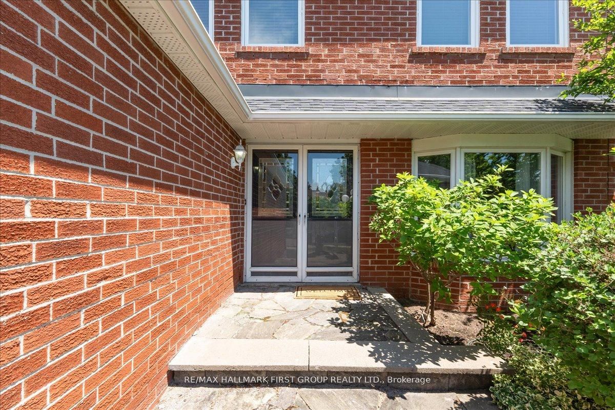 35 Rotherglen Road S, Ajax, ON L1S 5K8 photo 3