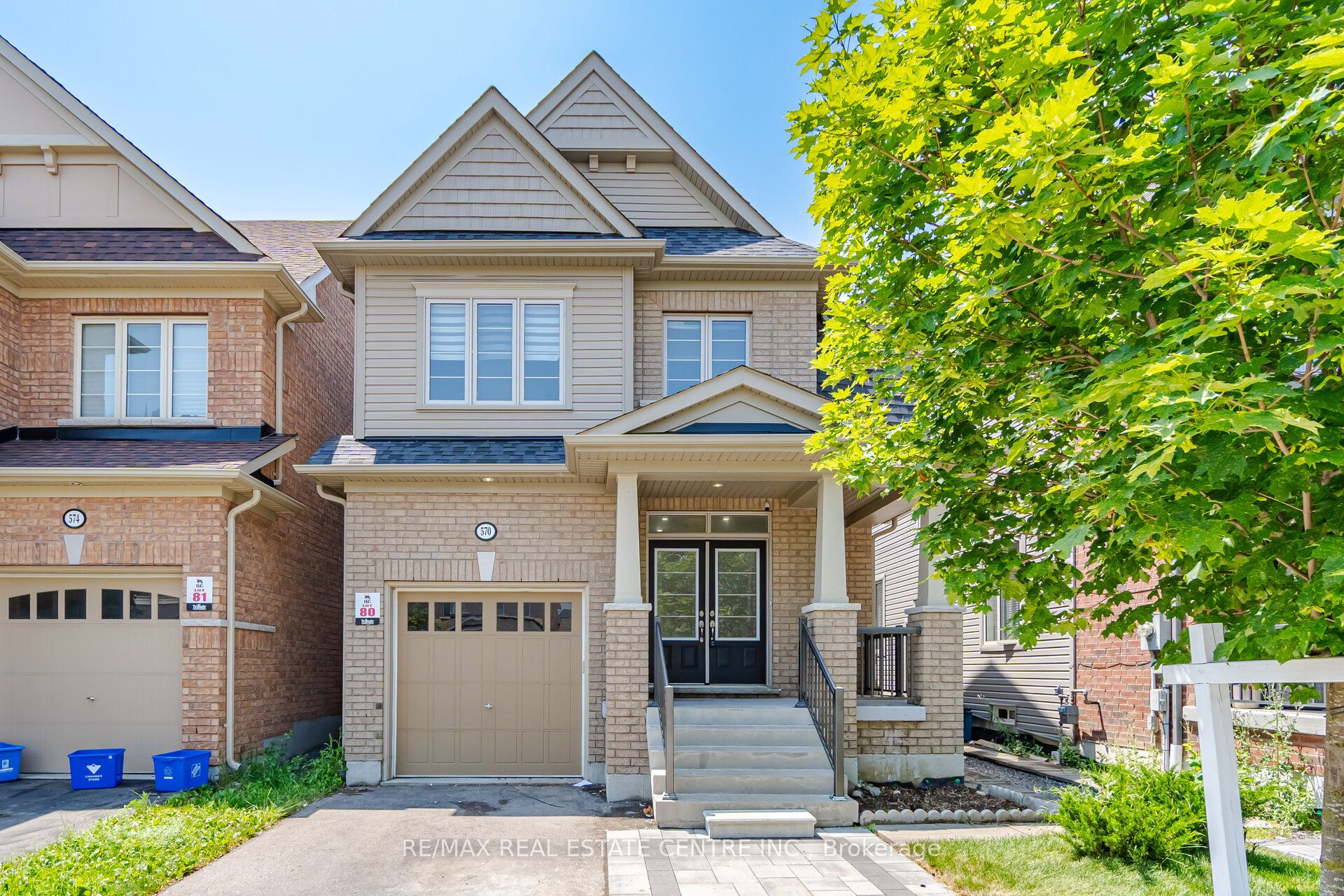 570 Windfields Farm Drive, Oshawa, ON L1L 0L8