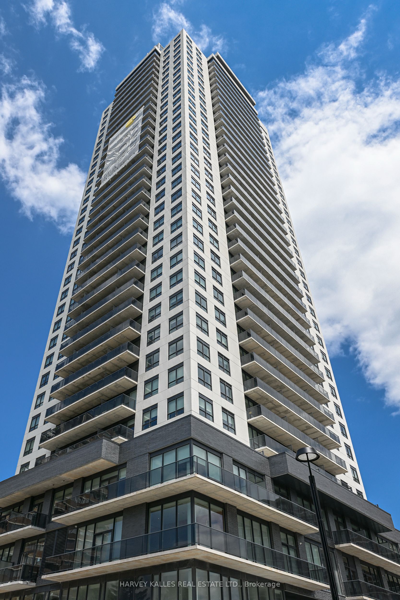 100 Eastdale Avenue 1110, Toronto, ON M4C 5A1