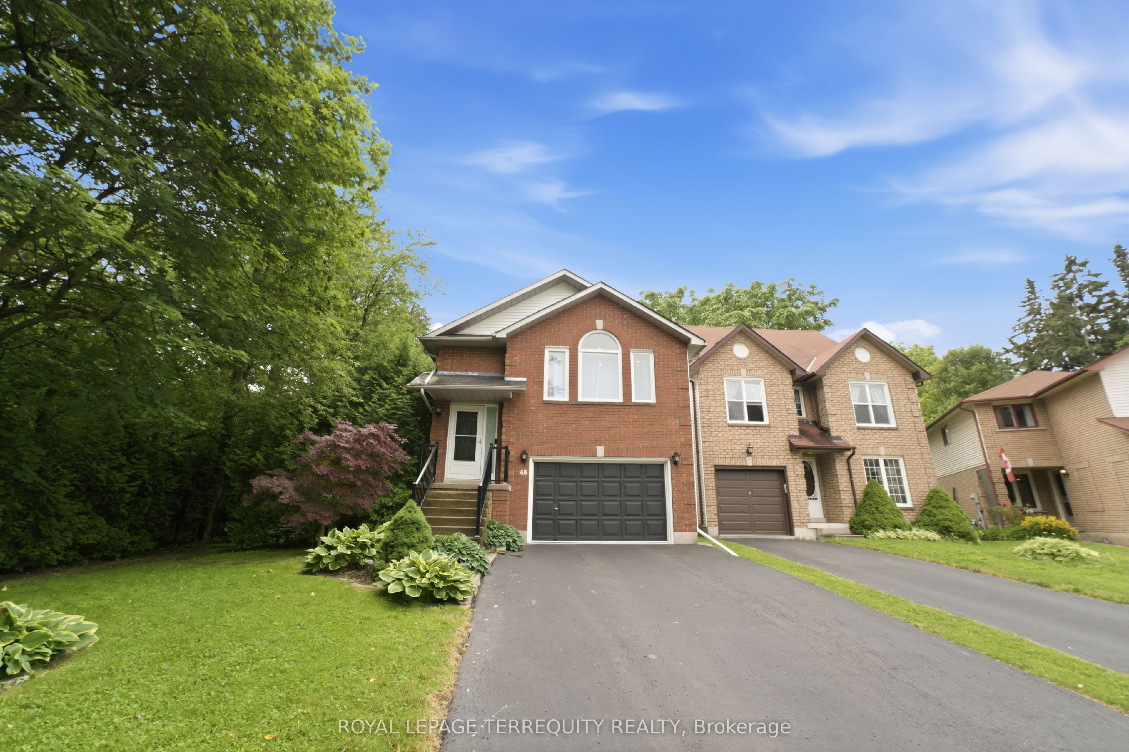 48 Borland Court, Clarington, ON L1C 4T6