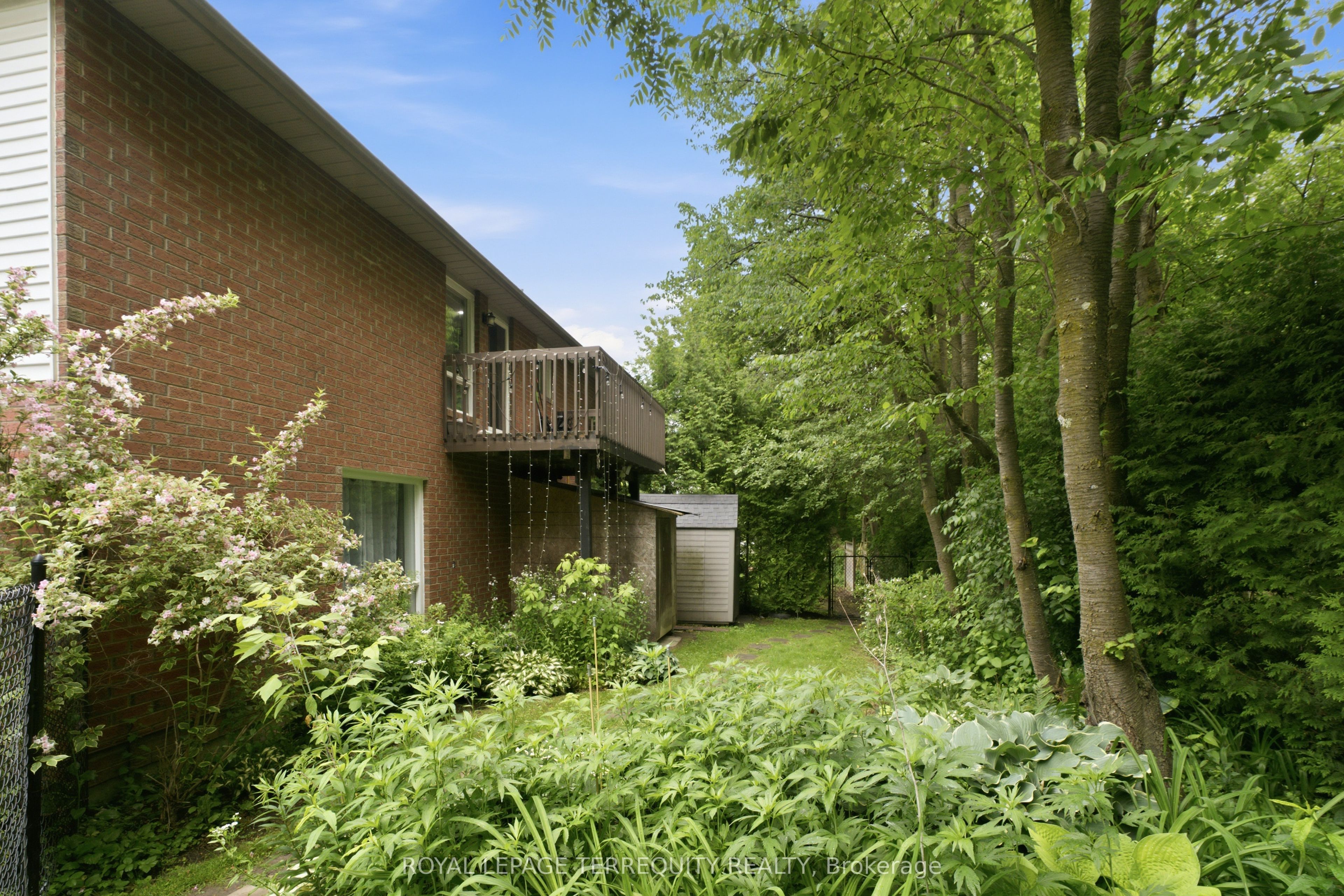 48 Borland Court, Clarington, ON L1C 4T6 photo 3