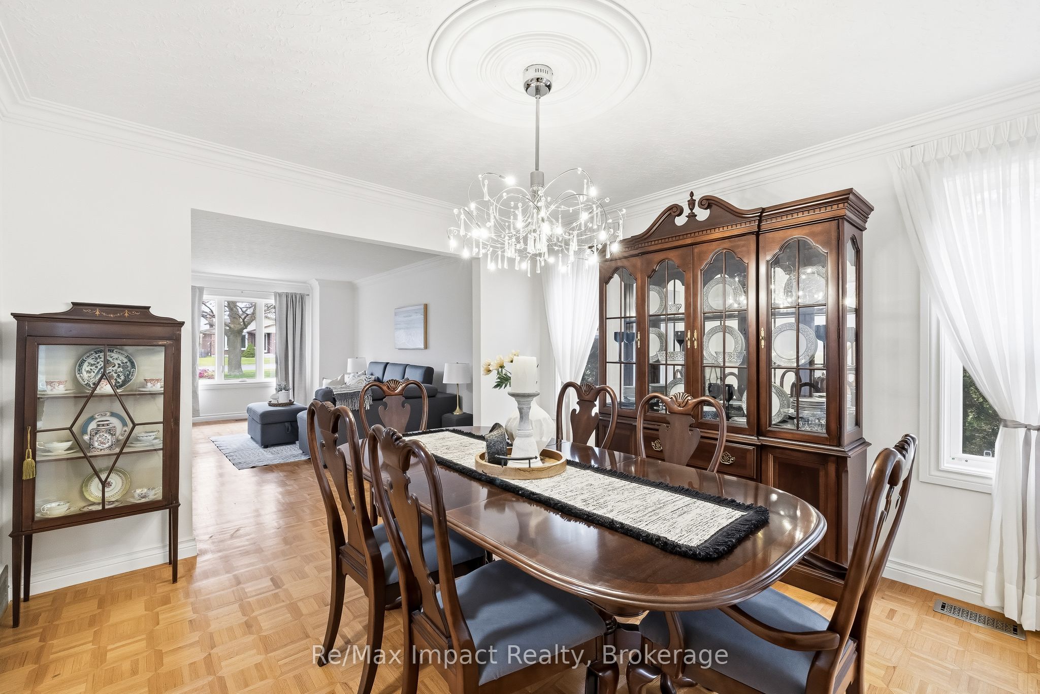 293 Blue Heron Drive, Oshawa, ON L1G 6X7 photo 5