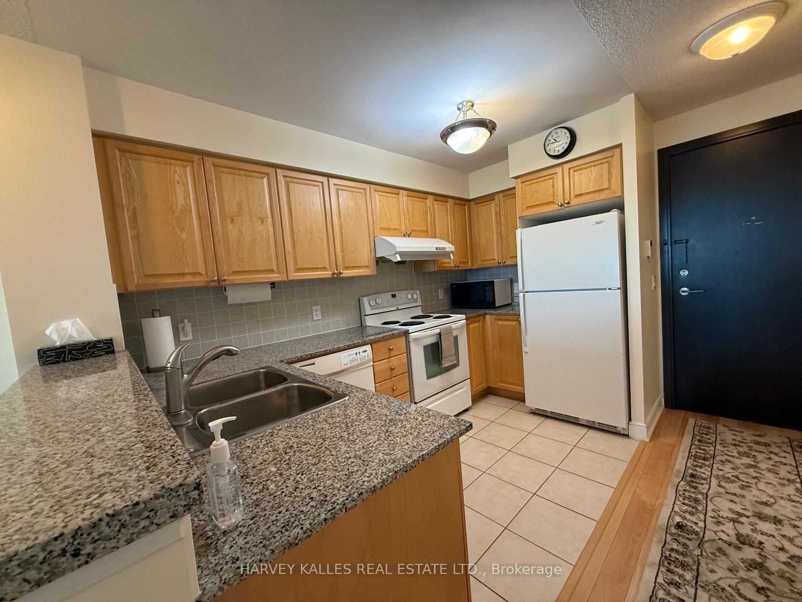 238 Bonis Avenue 1915, Toronto, ON M1T 3W7 photo 5