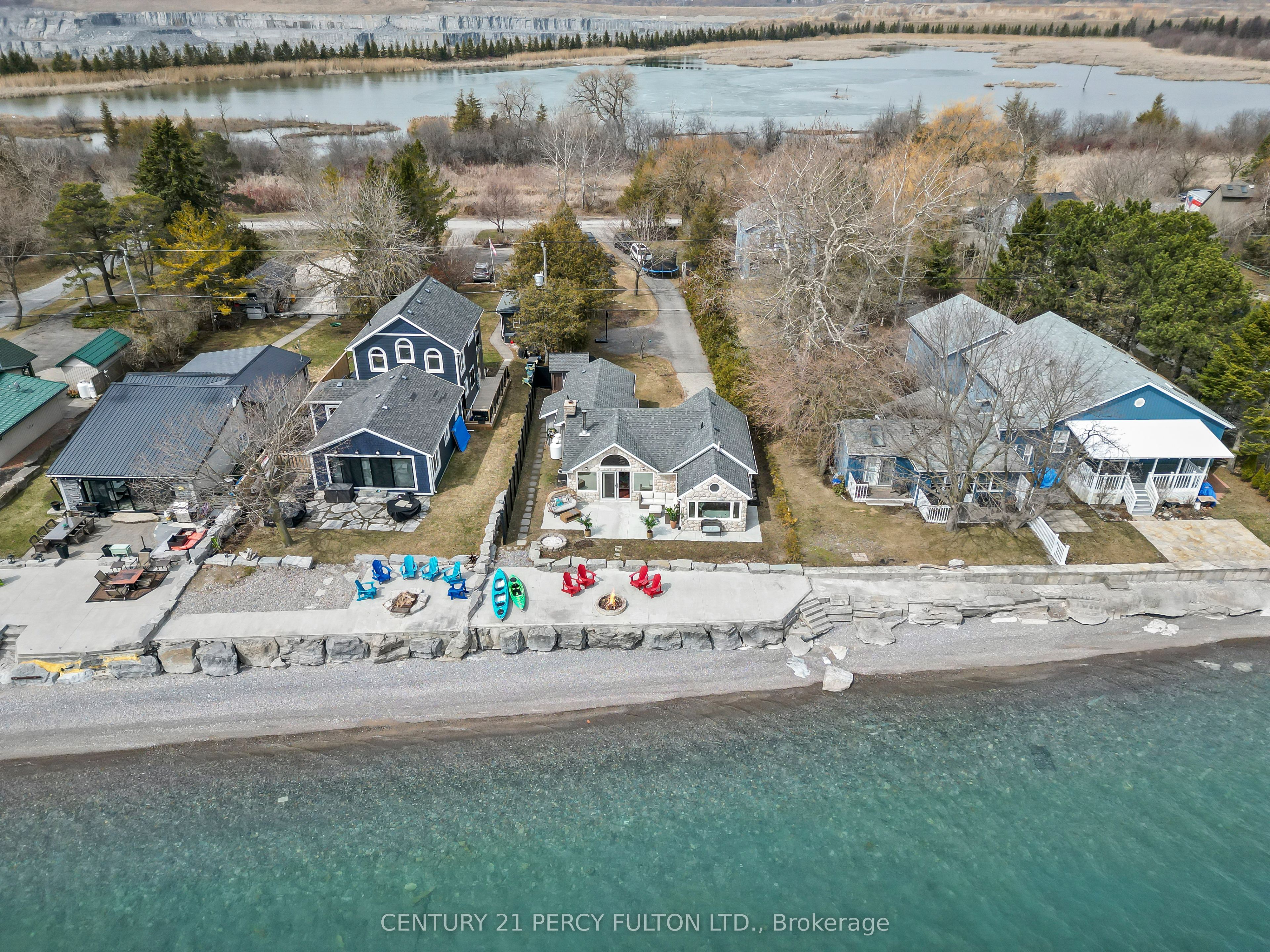 127 Cedar Crest Beach Road, Clarington, ON L1C 3K3 photo 3