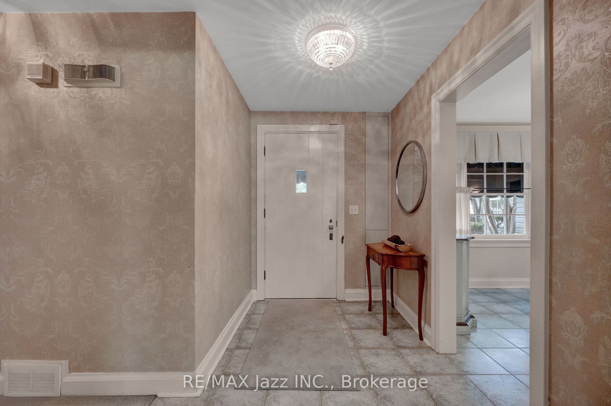 630 Brookside Drive, Oshawa, ON L1G 4H1 photo 3
