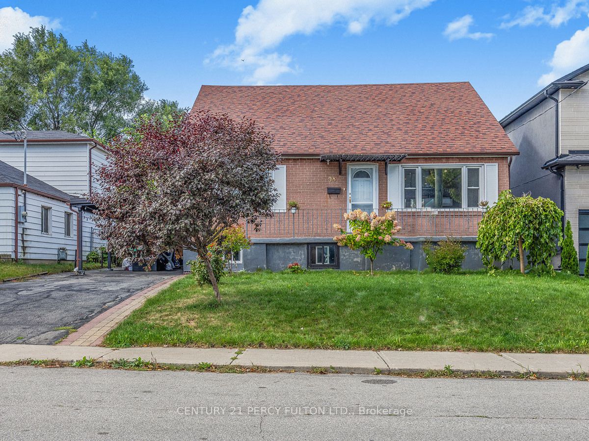 98 Westbourne Avenue, Toronto, ON M1L 2Y5