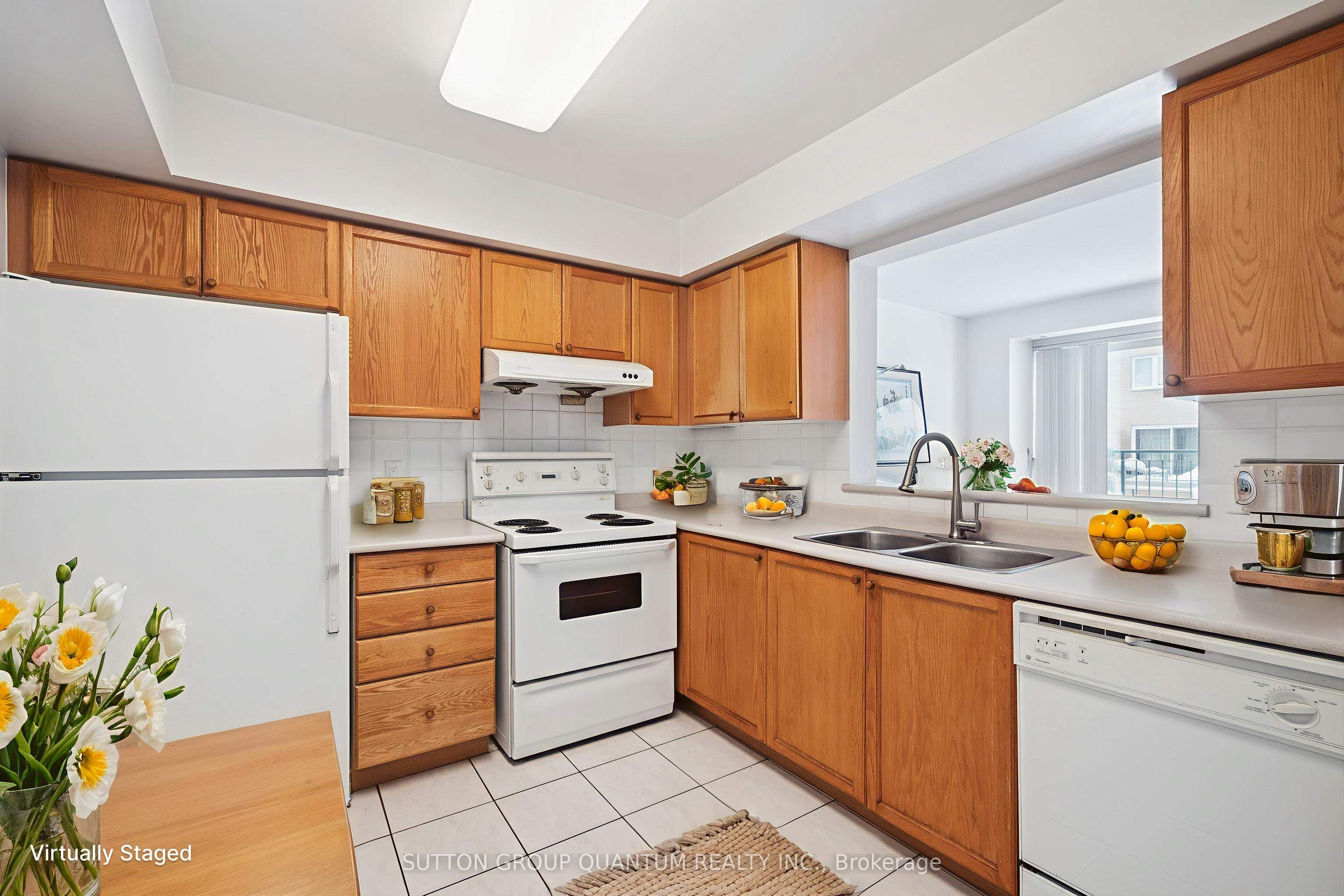 119 Omni Drive 7, Toronto, ON M1P 5A6 photo 4