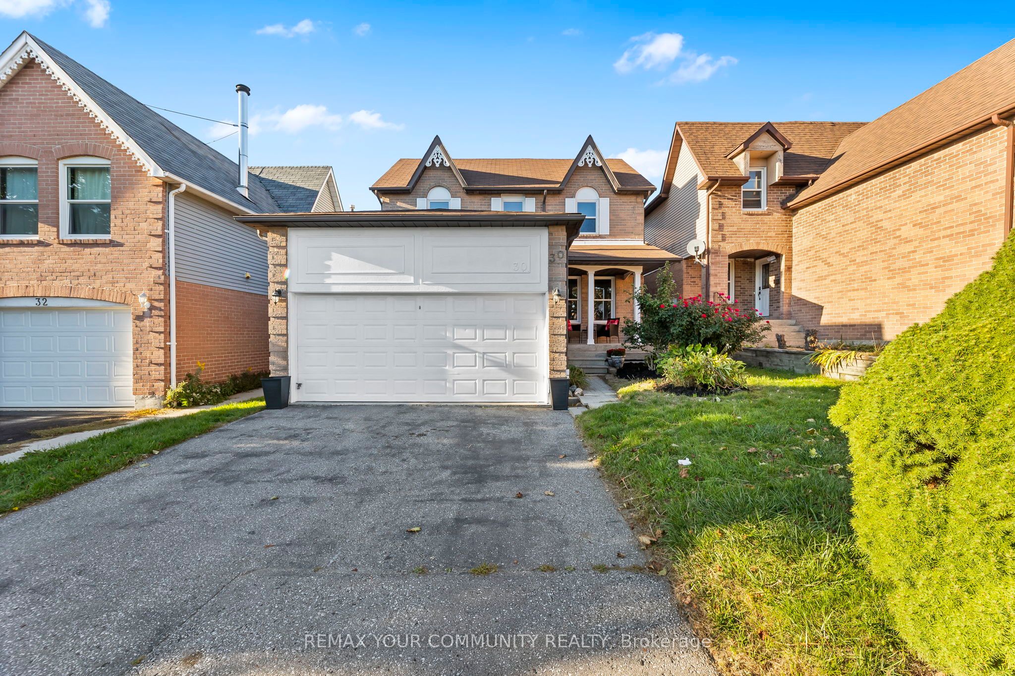 30 Chapman Drive, Ajax, ON L1T 3C3 photo 2