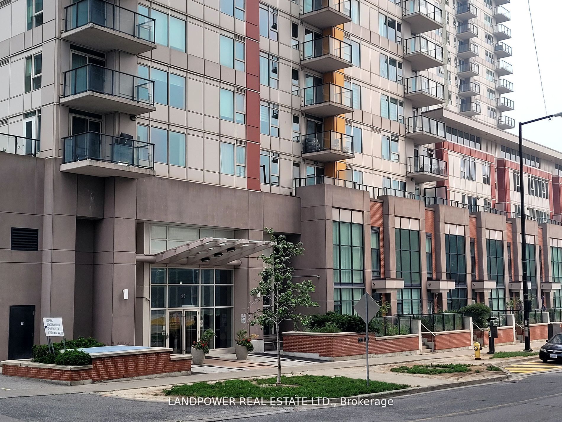 25 Town Centre Court UPH07, Toronto, ON M1P 0B4 photo 2