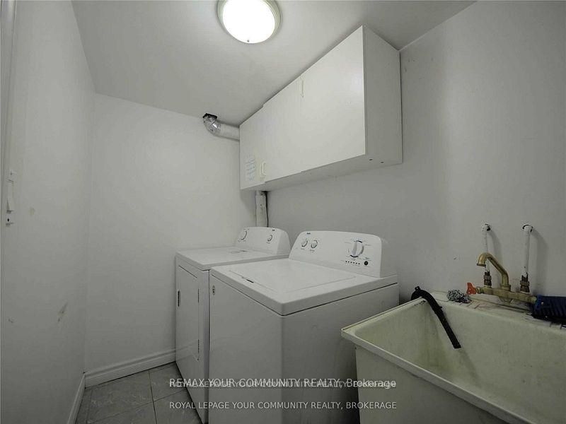 69 Samson Crescent, Toronto, ON M1G 1N2 photo 4