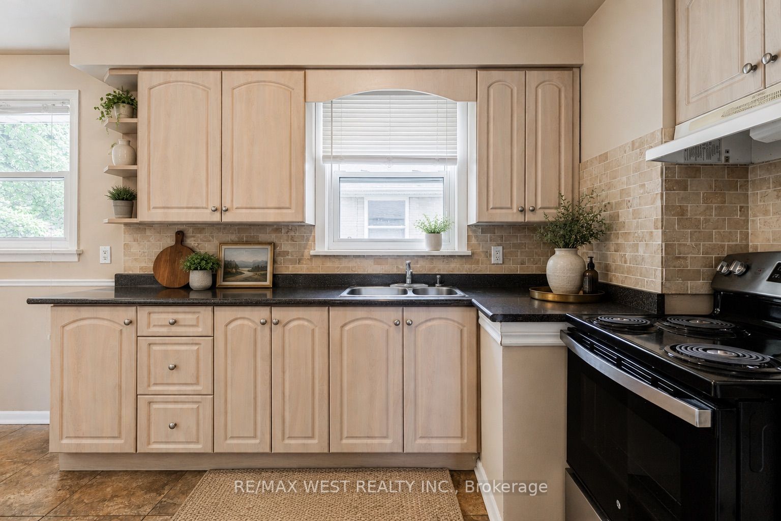 11 Melchior Drive, Toronto, ON M1E 3W3 photo 5