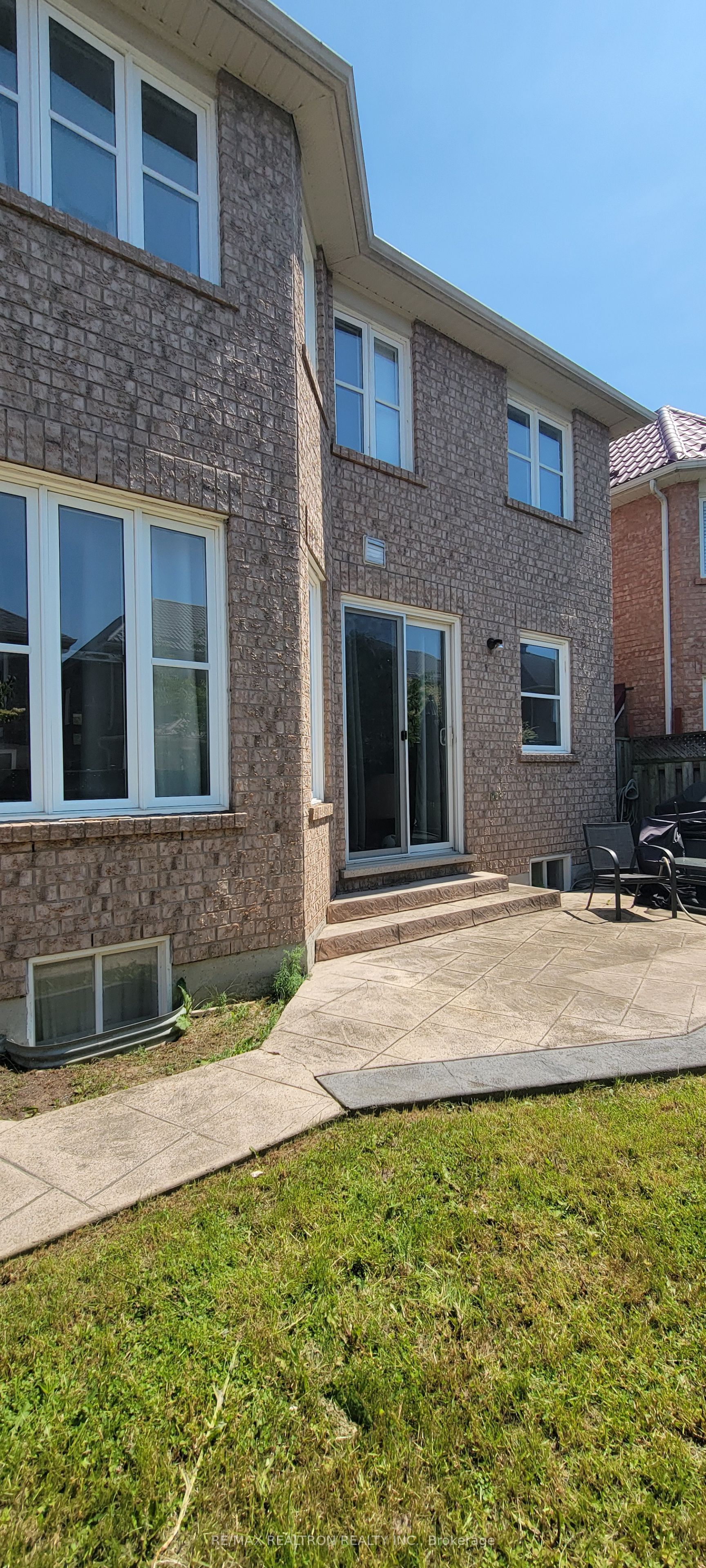 78 Rouge River Drive Main, Toronto, ON M1B 6K3 photo 5