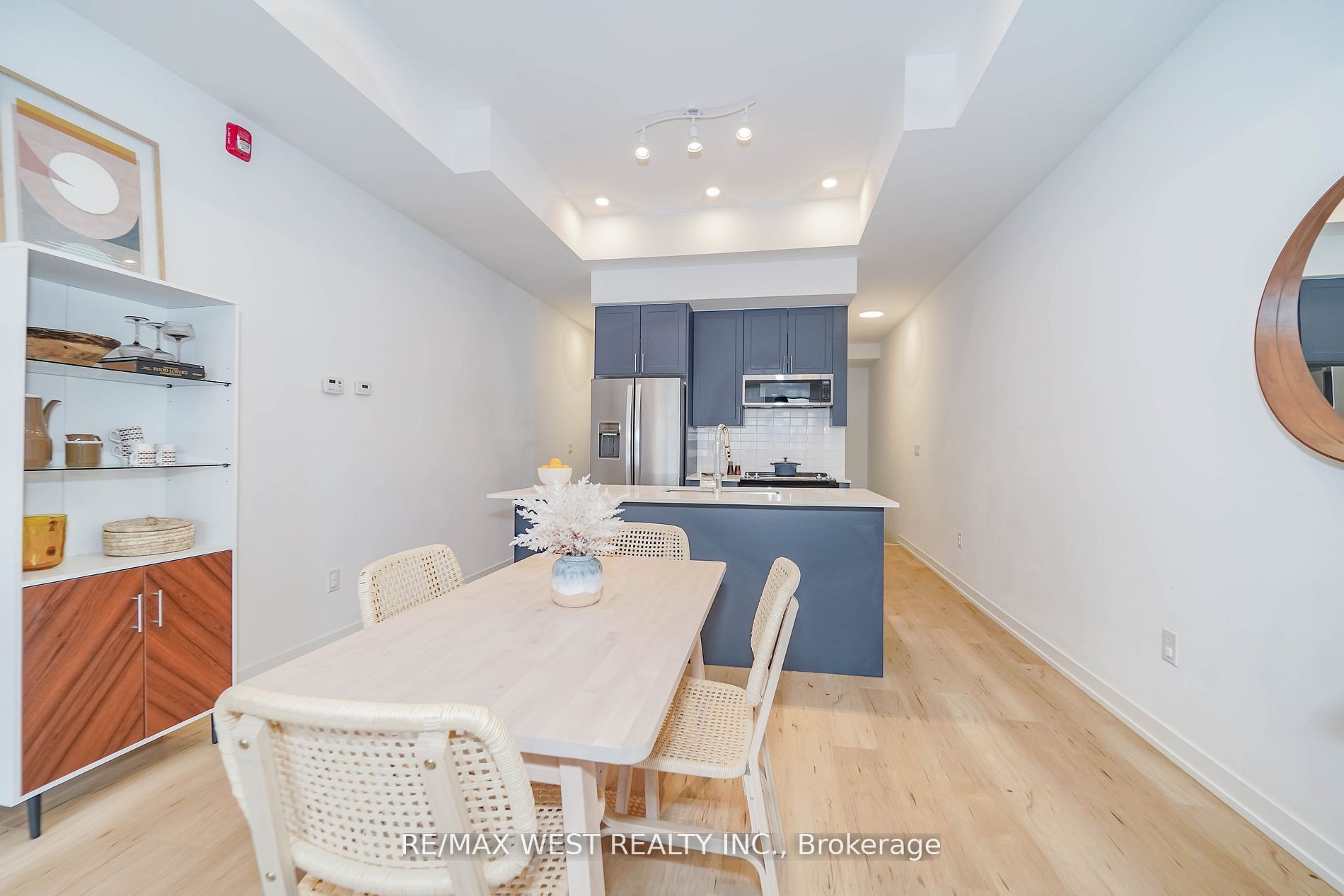 3686 St Clair Avenue E 110, Toronto, ON M1M 0E4 photo 4