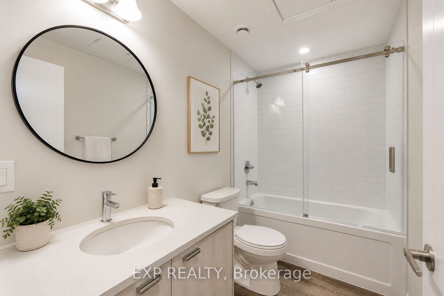98 Ziibi Way Basement Unit, Clarington, ON L1B 1G9 photo 3