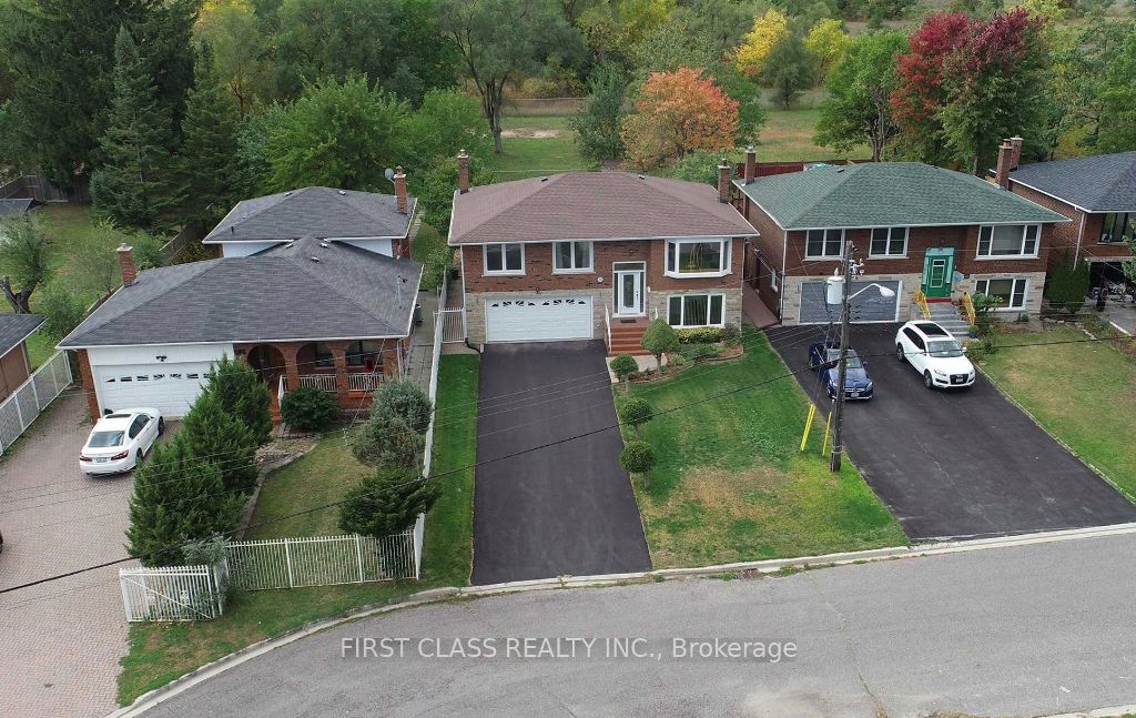 338 Conlins Road Main, Toronto, ON L3R 2W1