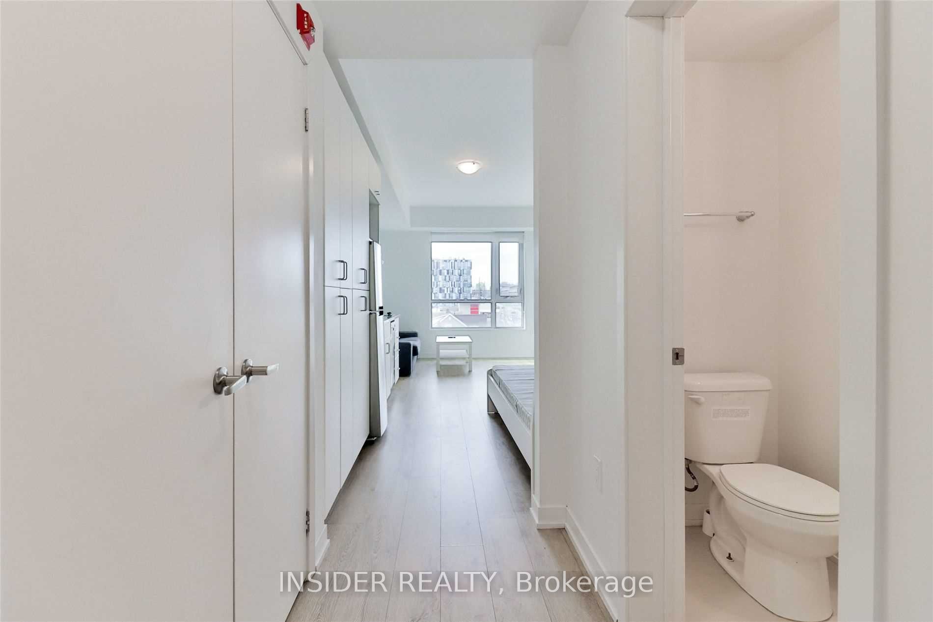 1800 Simcoe Street N 311, Oshawa, ON L1G 0C2 photo 2