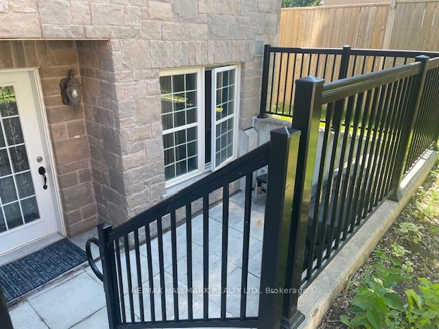 1485 Birchmount Road E 108, Toronto, ON M1P 0C7 photo 4