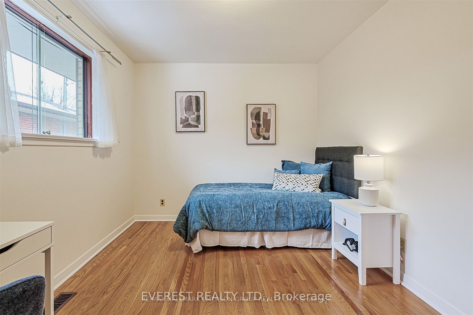 99 Rochman Boulevard, Toronto, ON M1H 1S1 photo 4