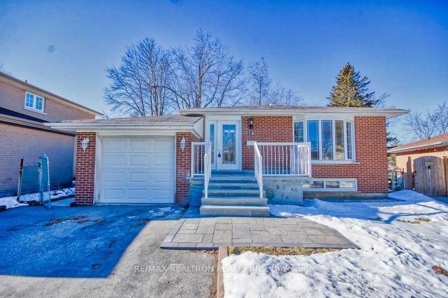16 Montavista Street BSMT, Toronto, ON M1G 3C2