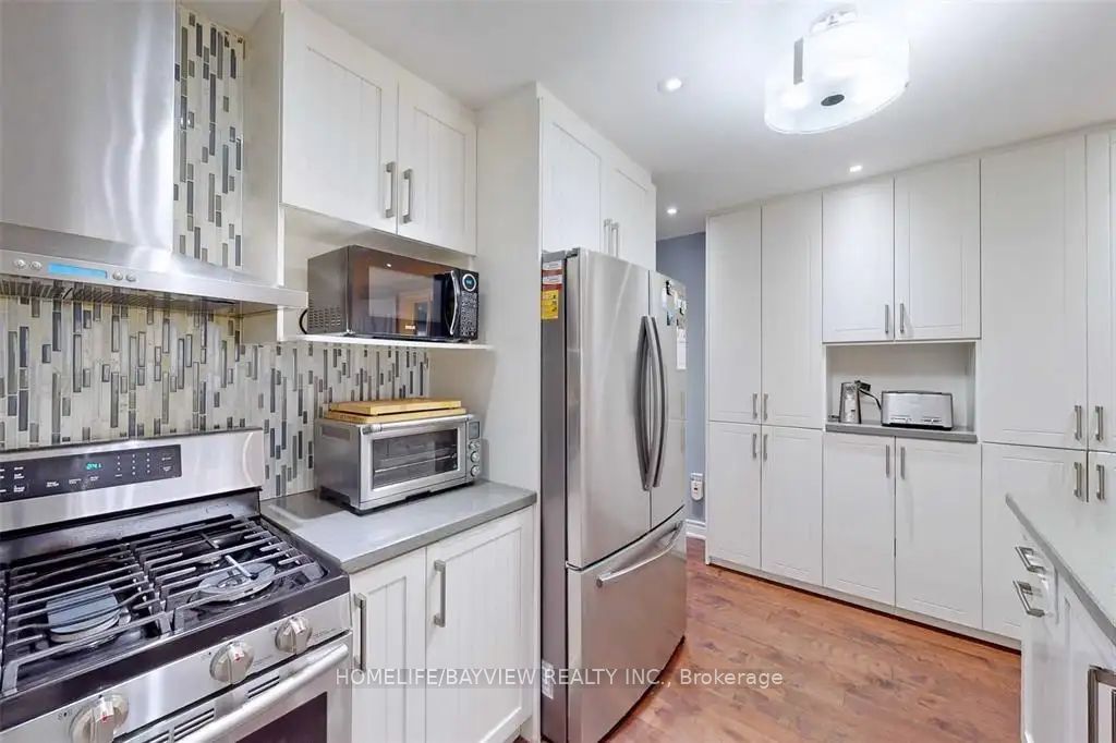 19 Amiens Road, Toronto, ON M1E 3S5 photo 2