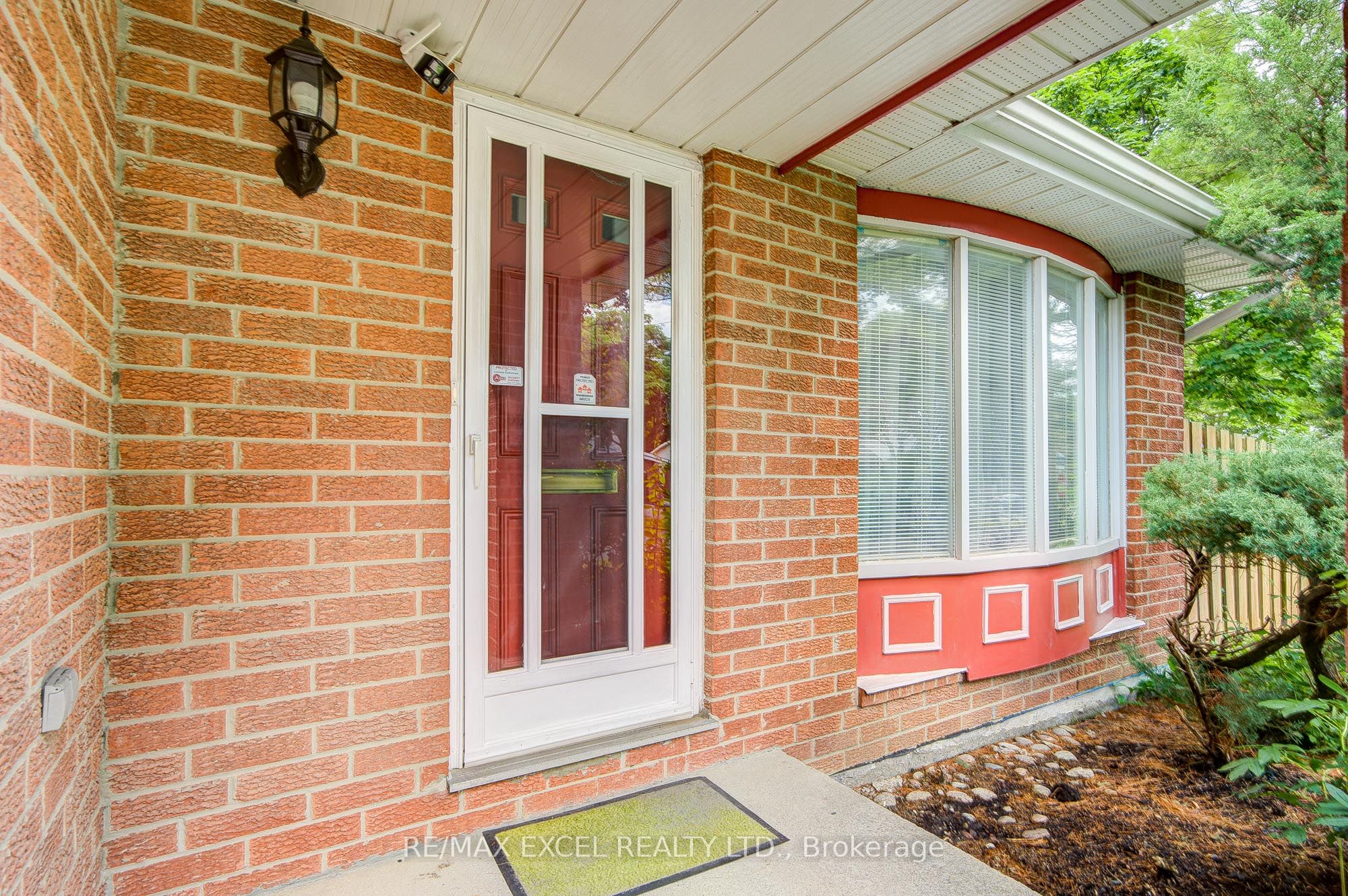 176 Goldhawk Trail, Toronto, ON M1V 1X2 photo 4